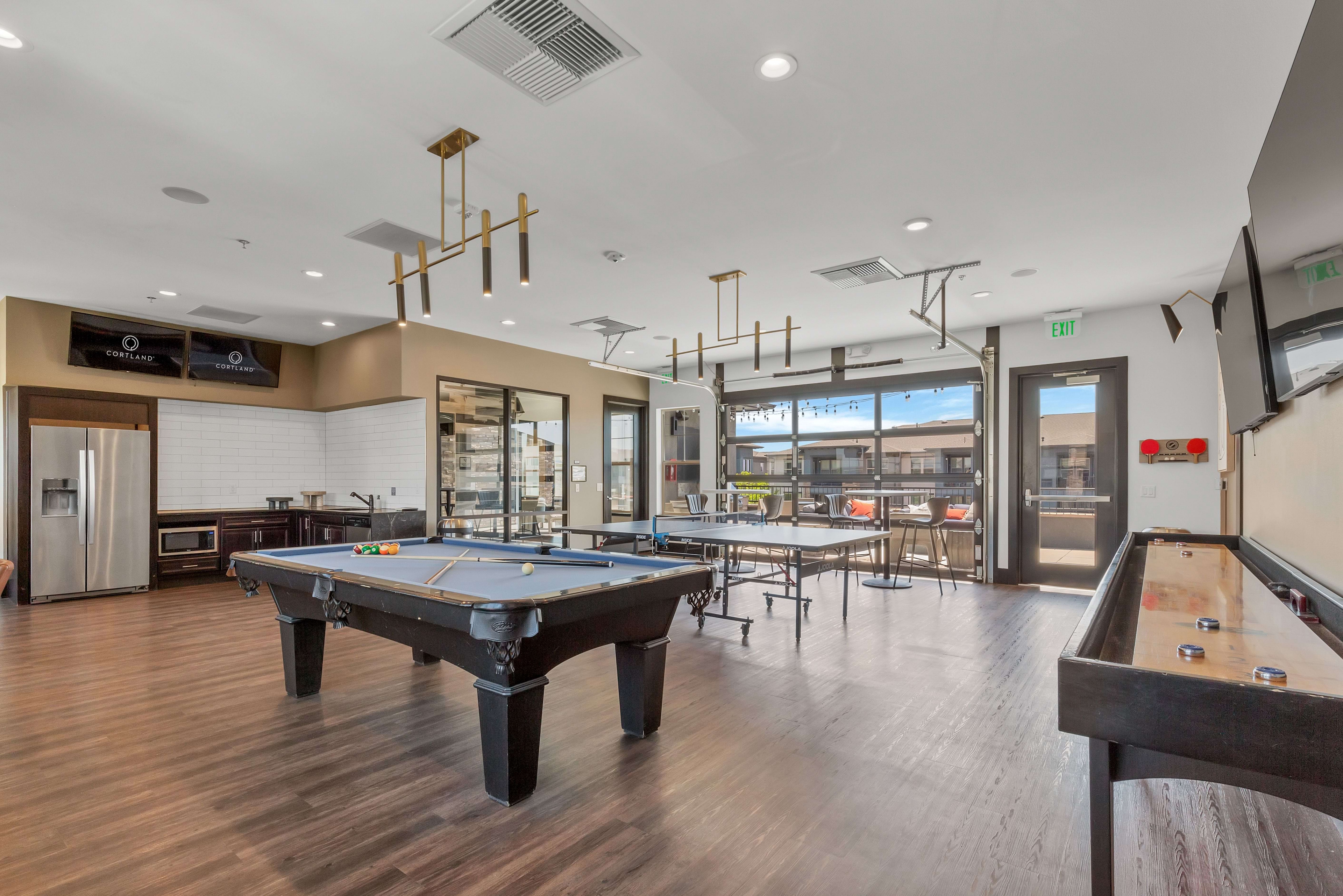 Cortland at 2534 photo