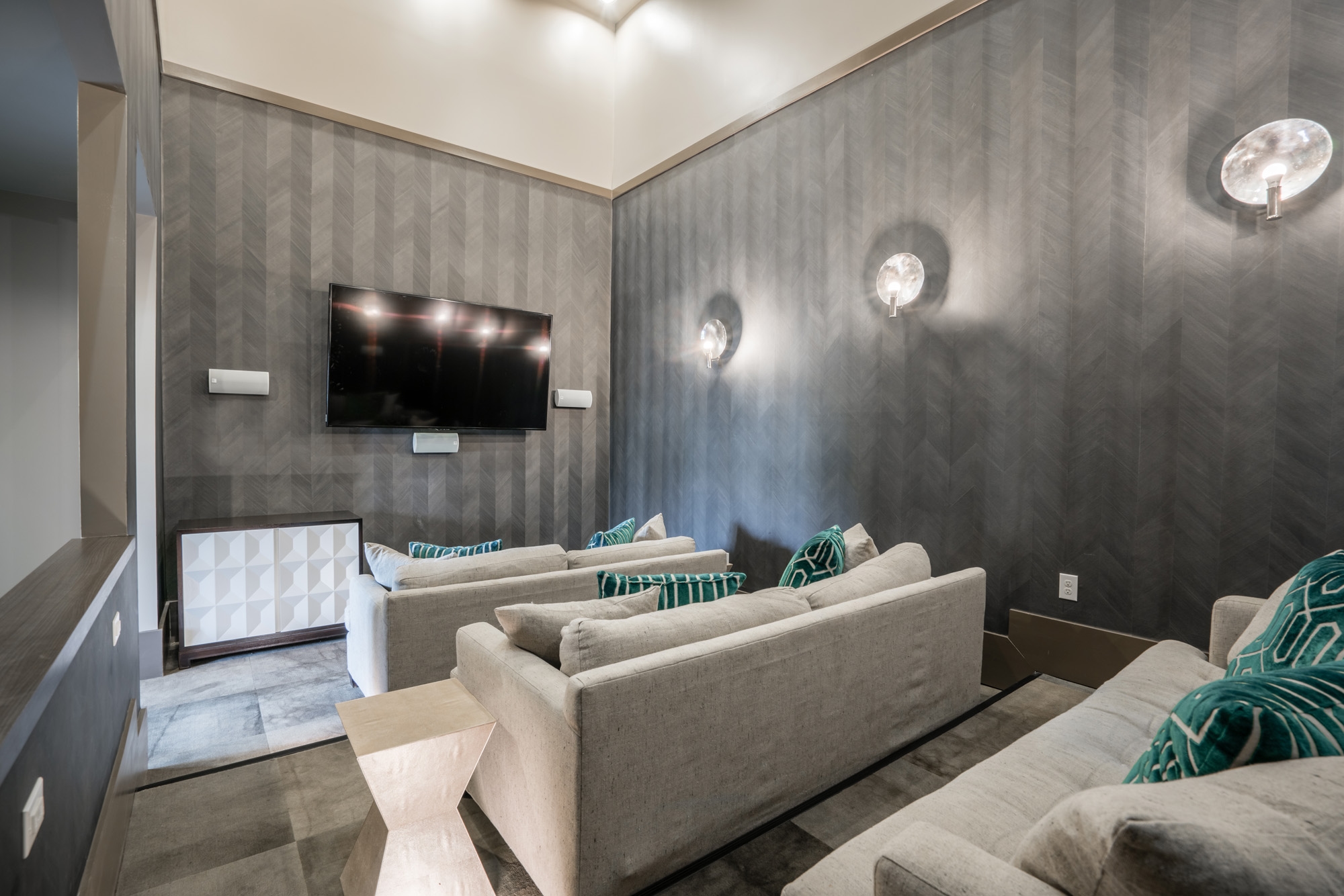 Cortland Midtown East photo