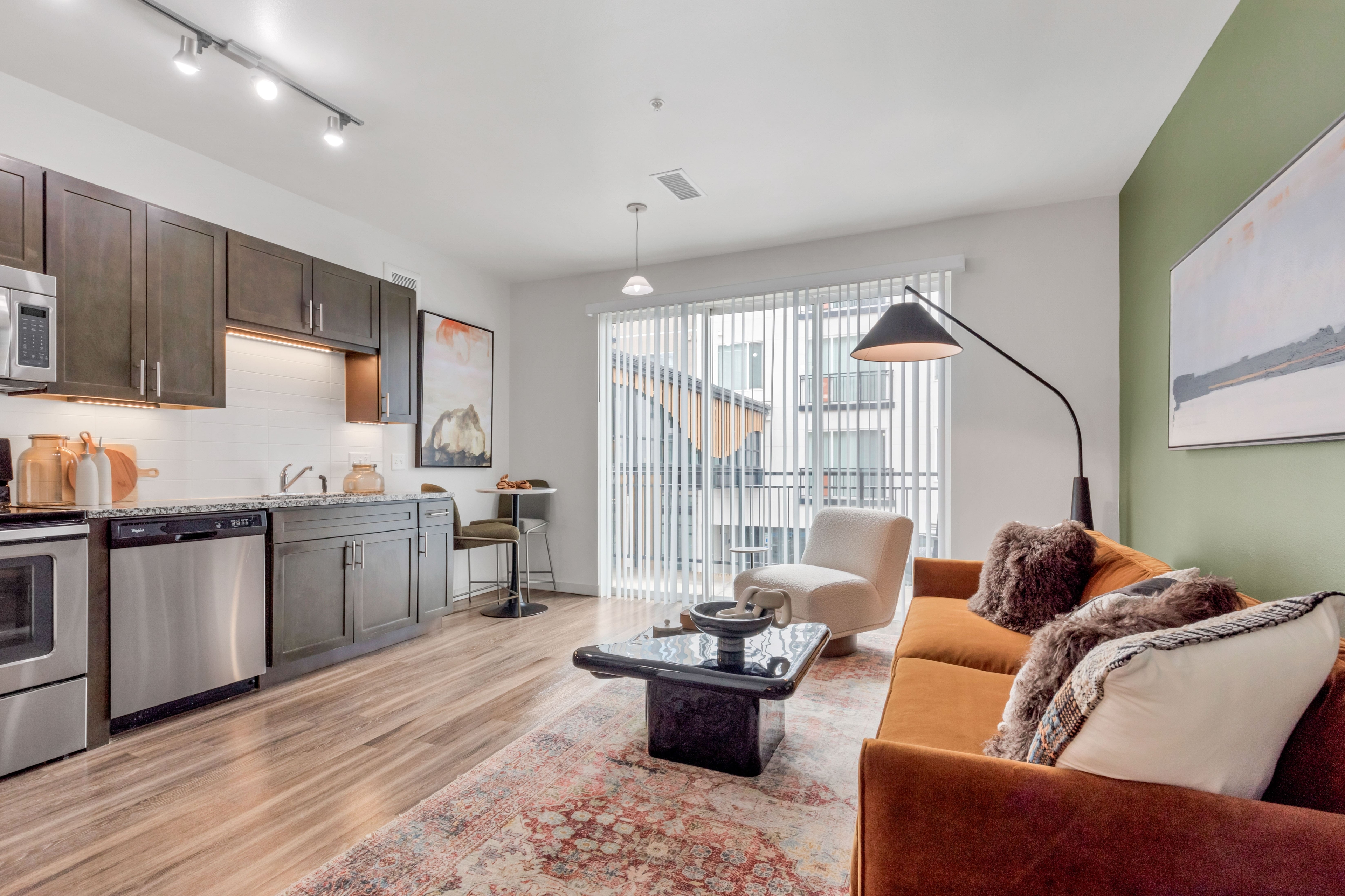 Cortland Alameda Station photo