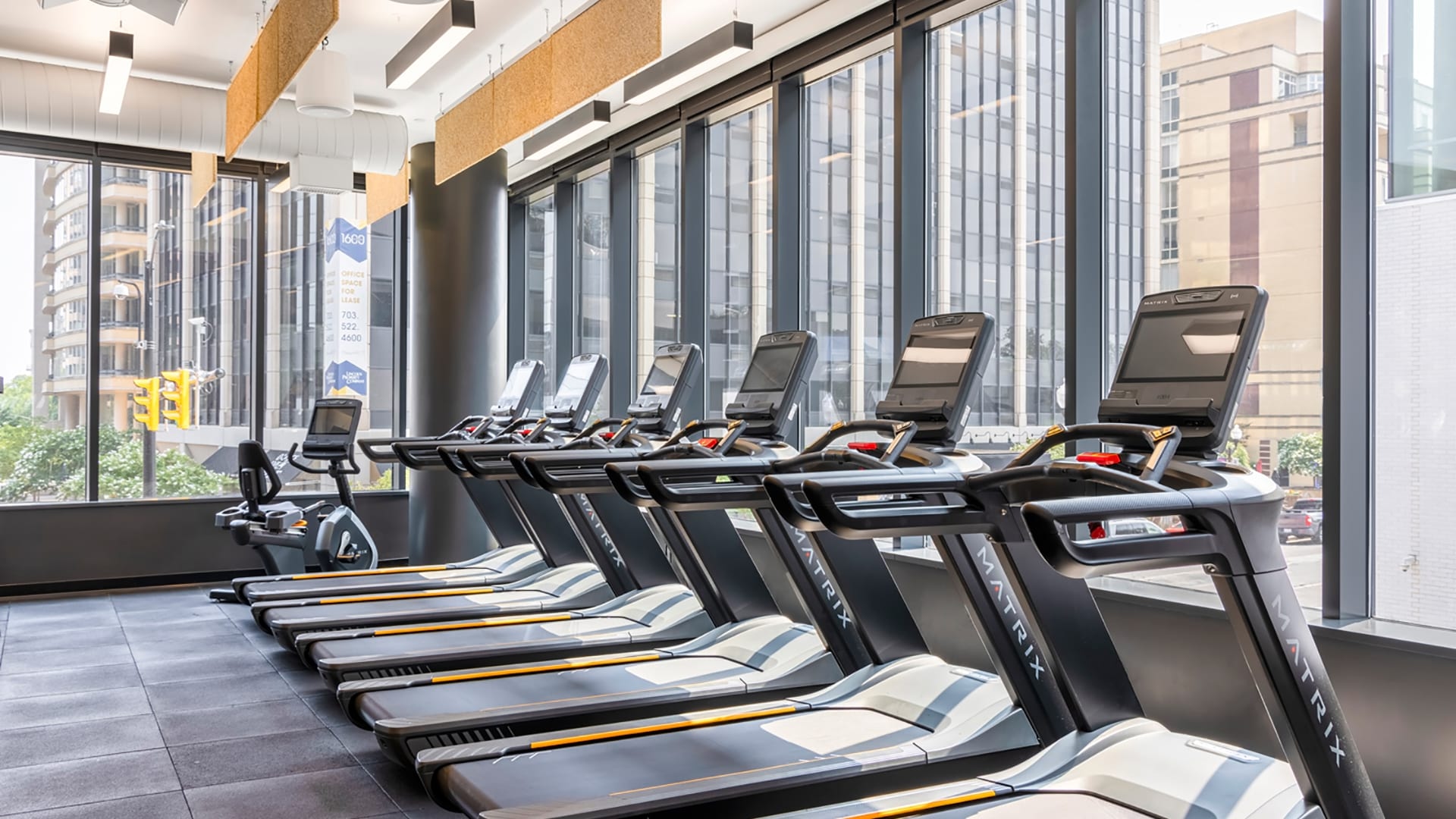 Cortland Rosslyn photo