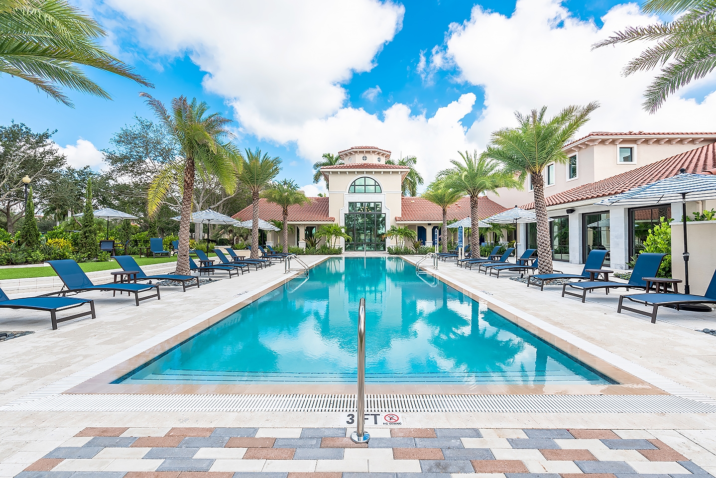 Cortland Portofino Place photo