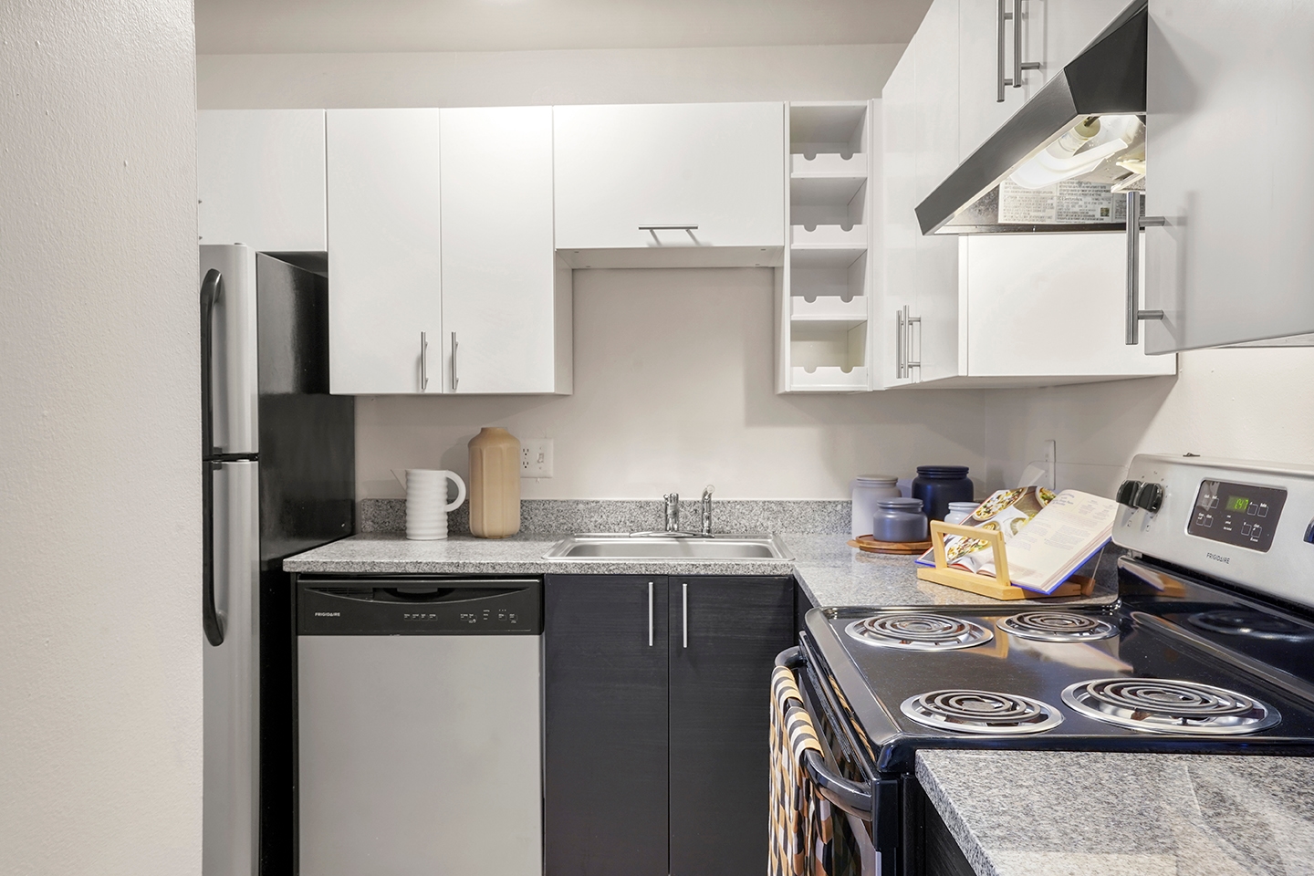 Mint Urban Infinity photo