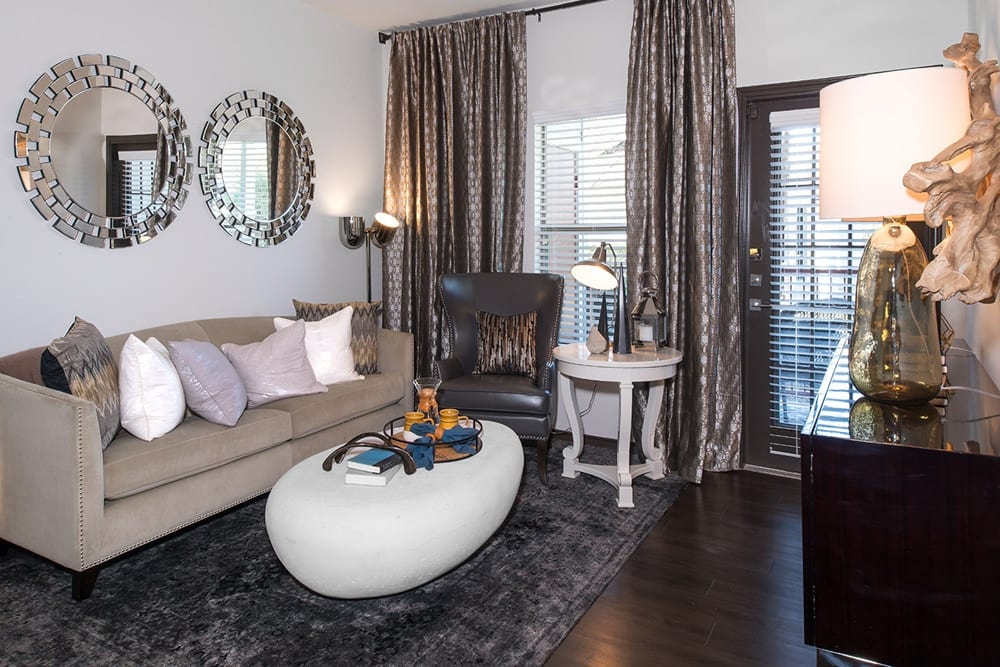 The Flats at Westover Hills photo