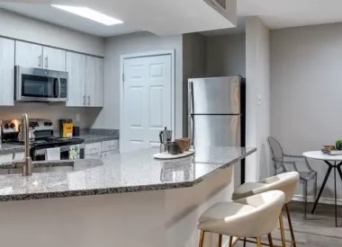 Cortland Van Dorn photo