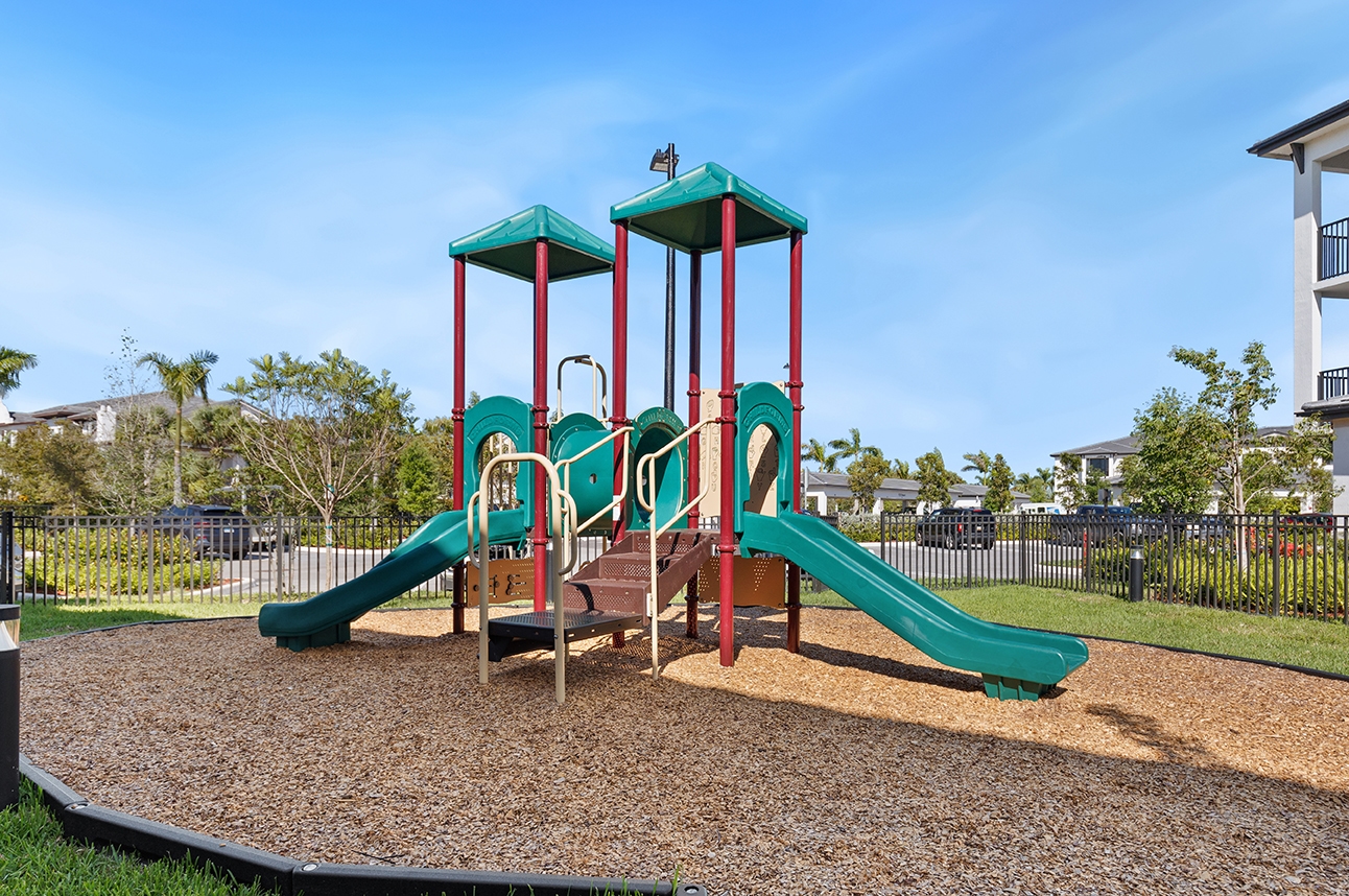 Cortland Royal Palm Beach photo