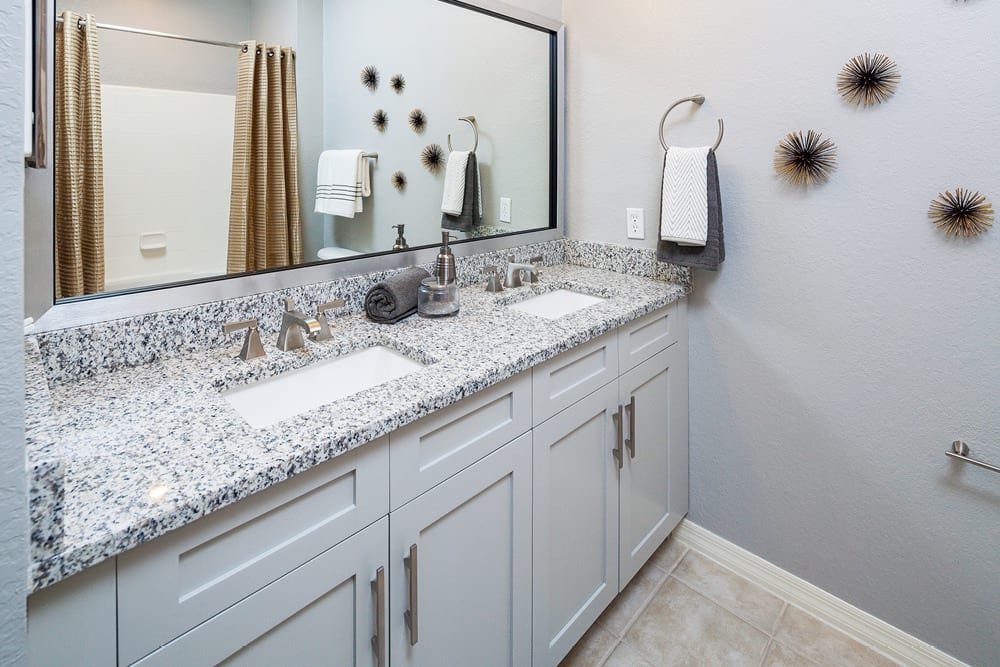 Cortland Bermuda Lake photo