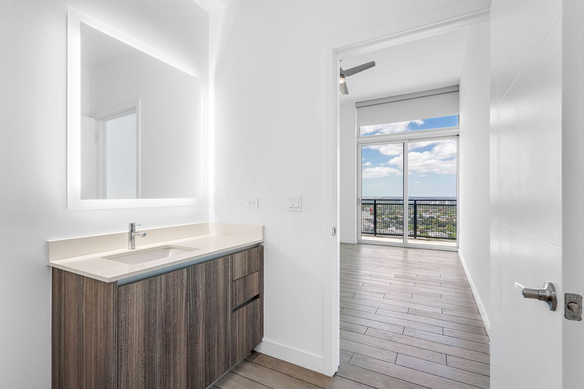 Cortland Midtown Miami photo