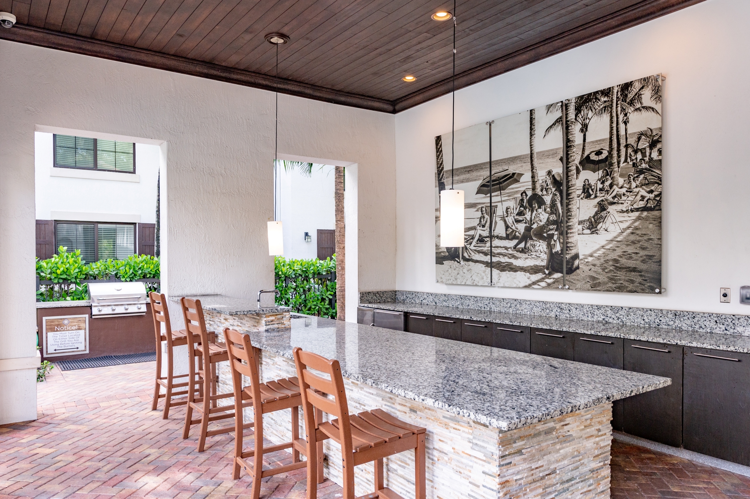 Cortland Hollywood photo