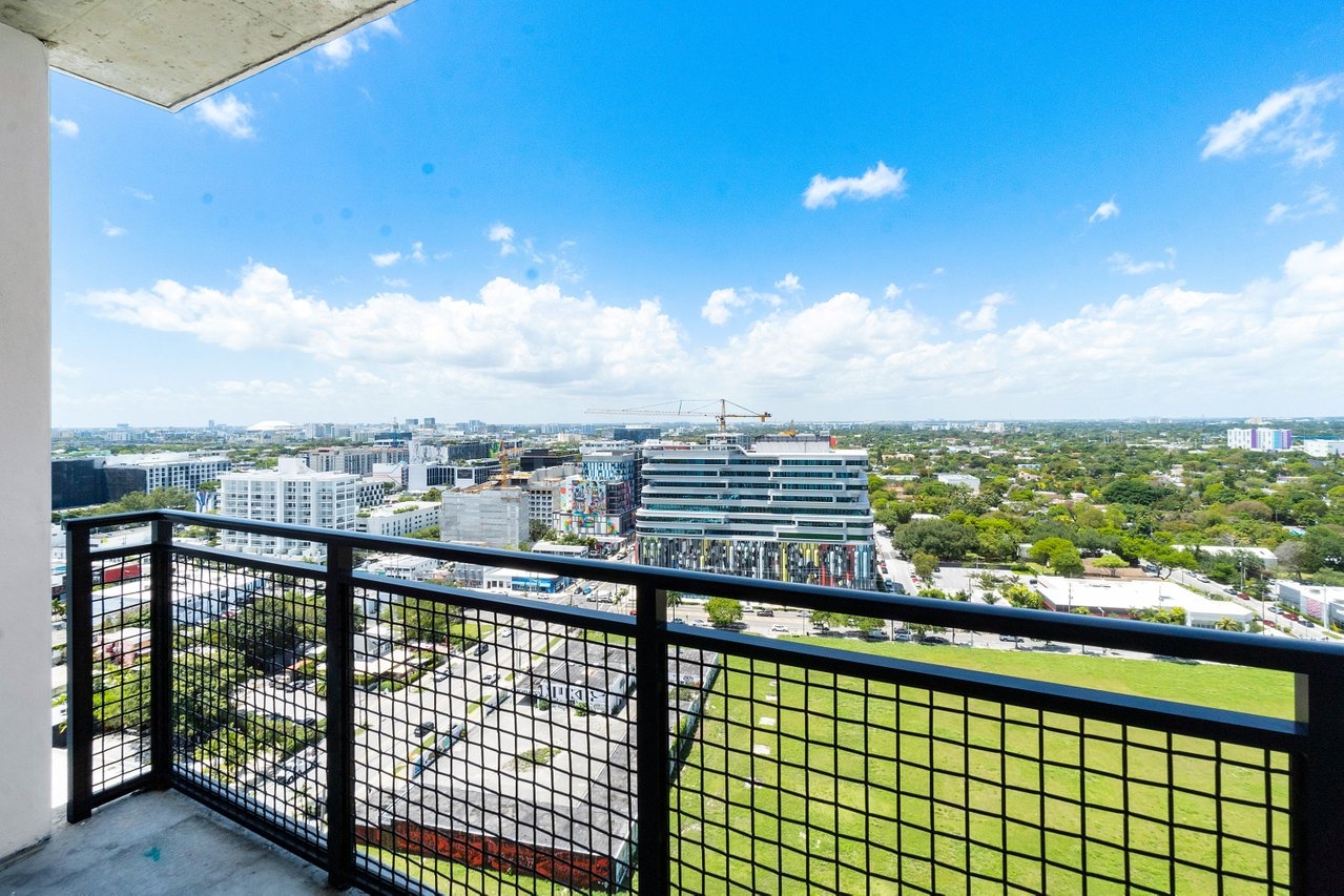 Cortland Midtown Miami photo