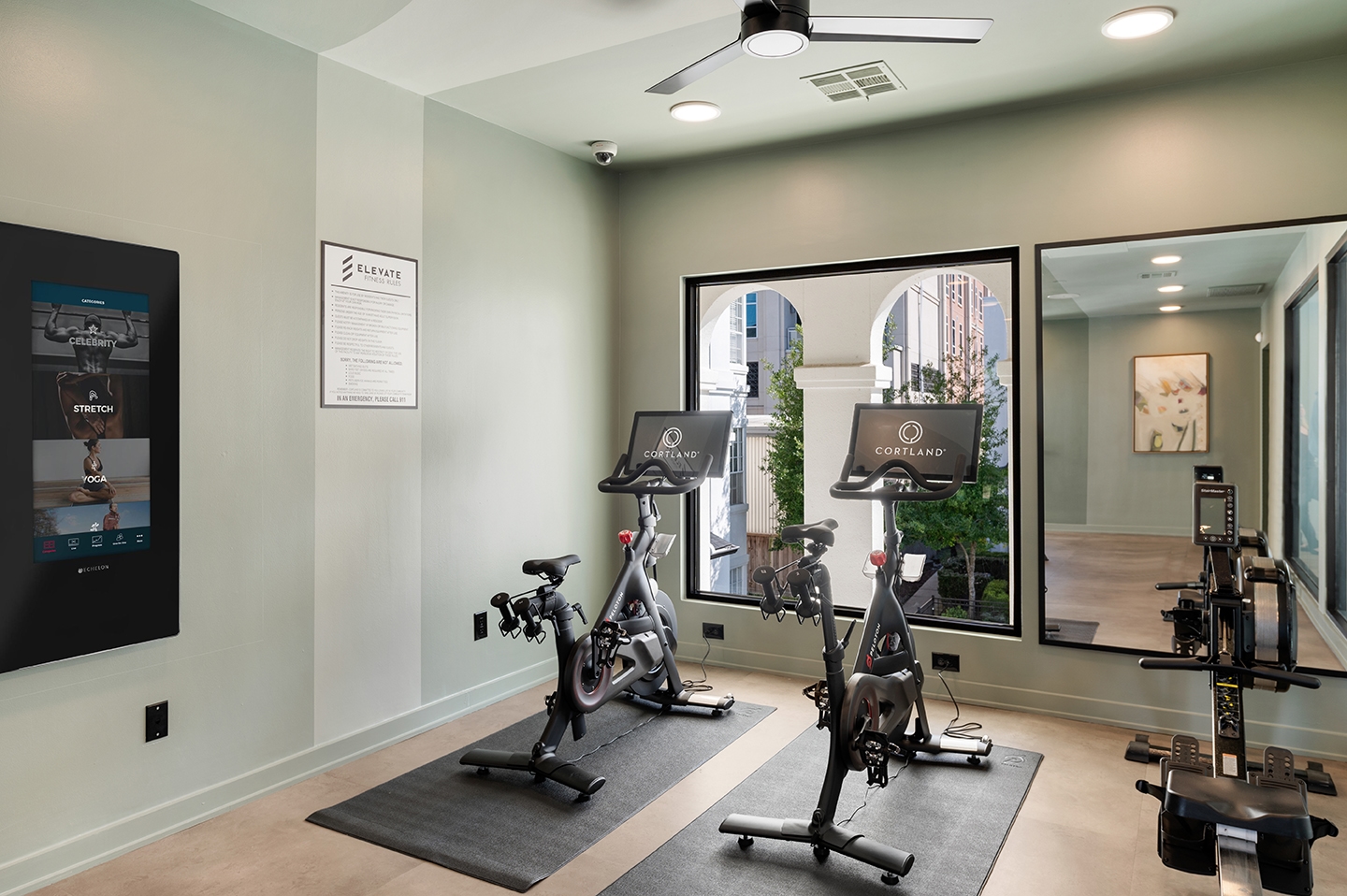 Cortland River Oaks photo