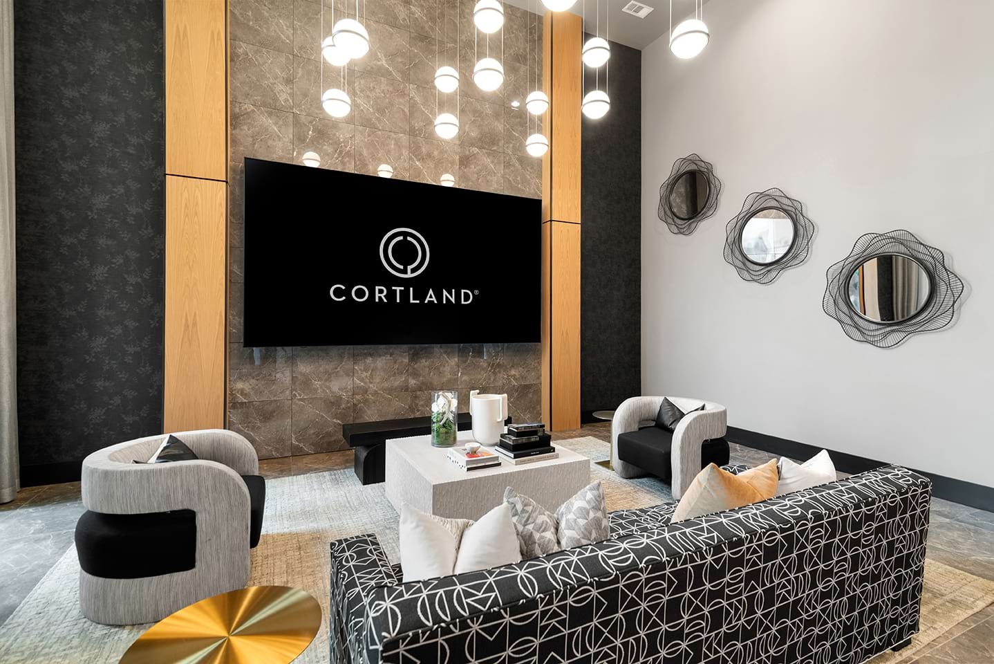 Cortland at Castle Hills photo