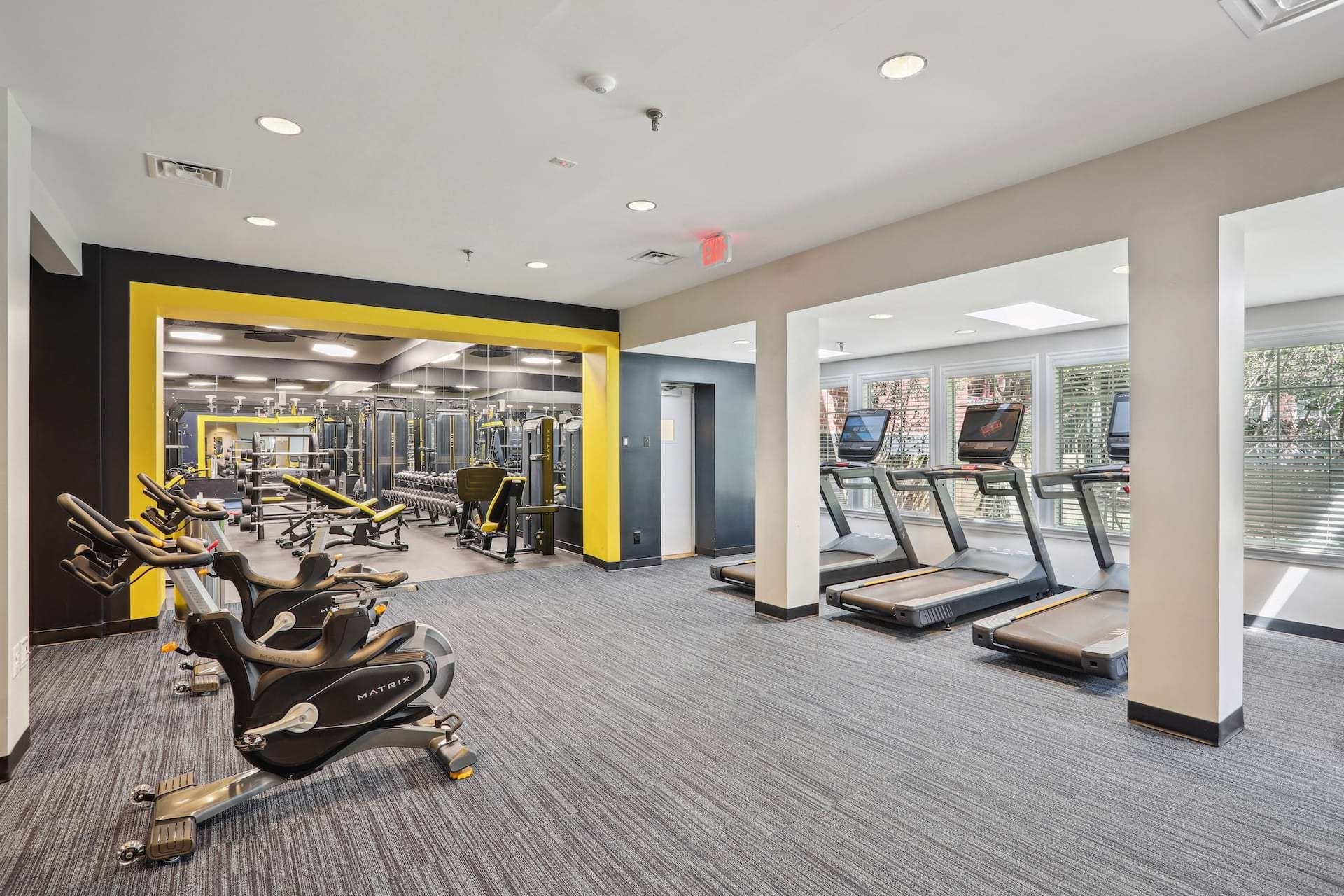 Cortland Van Dorn photo