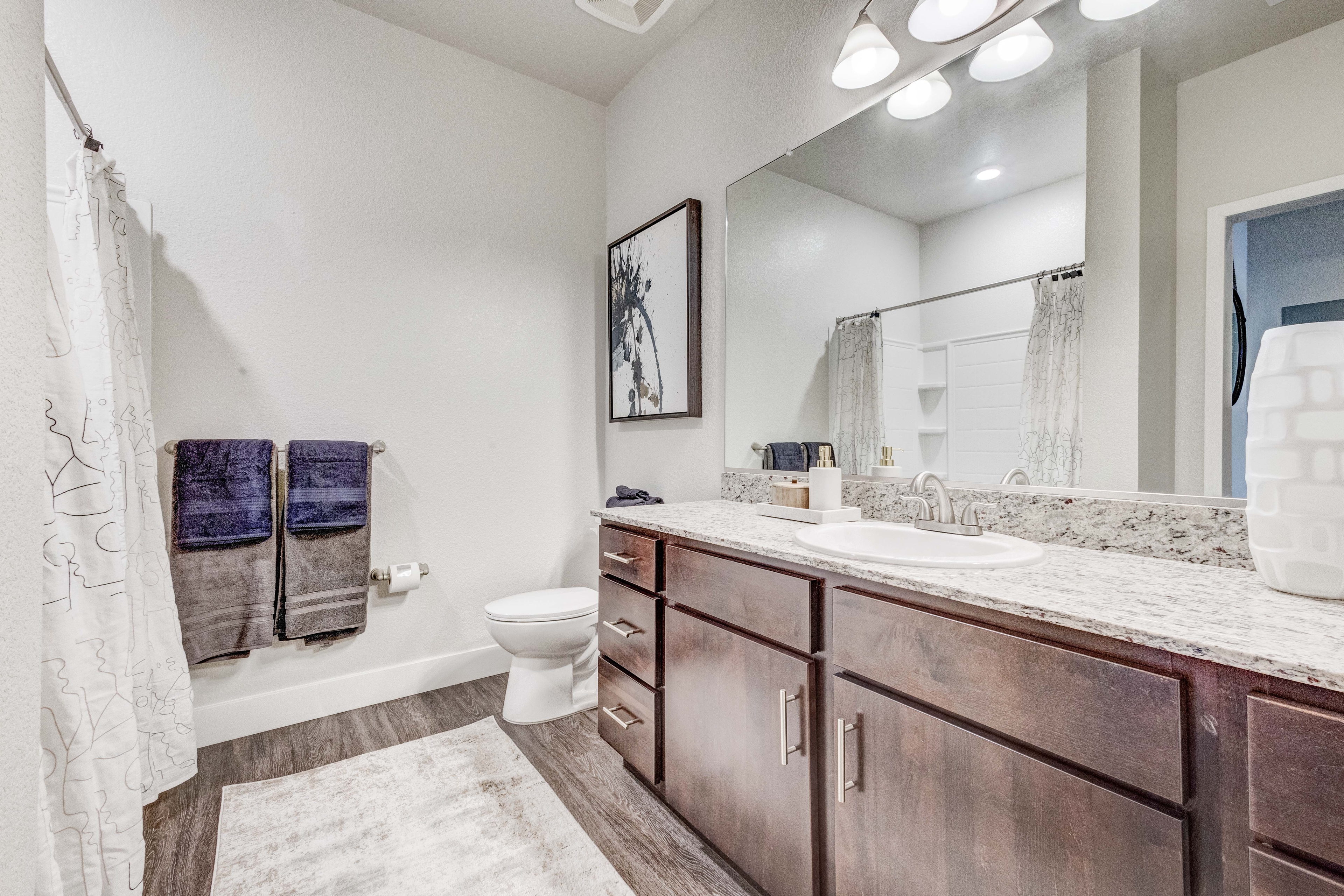 Cortland at 2534 photo