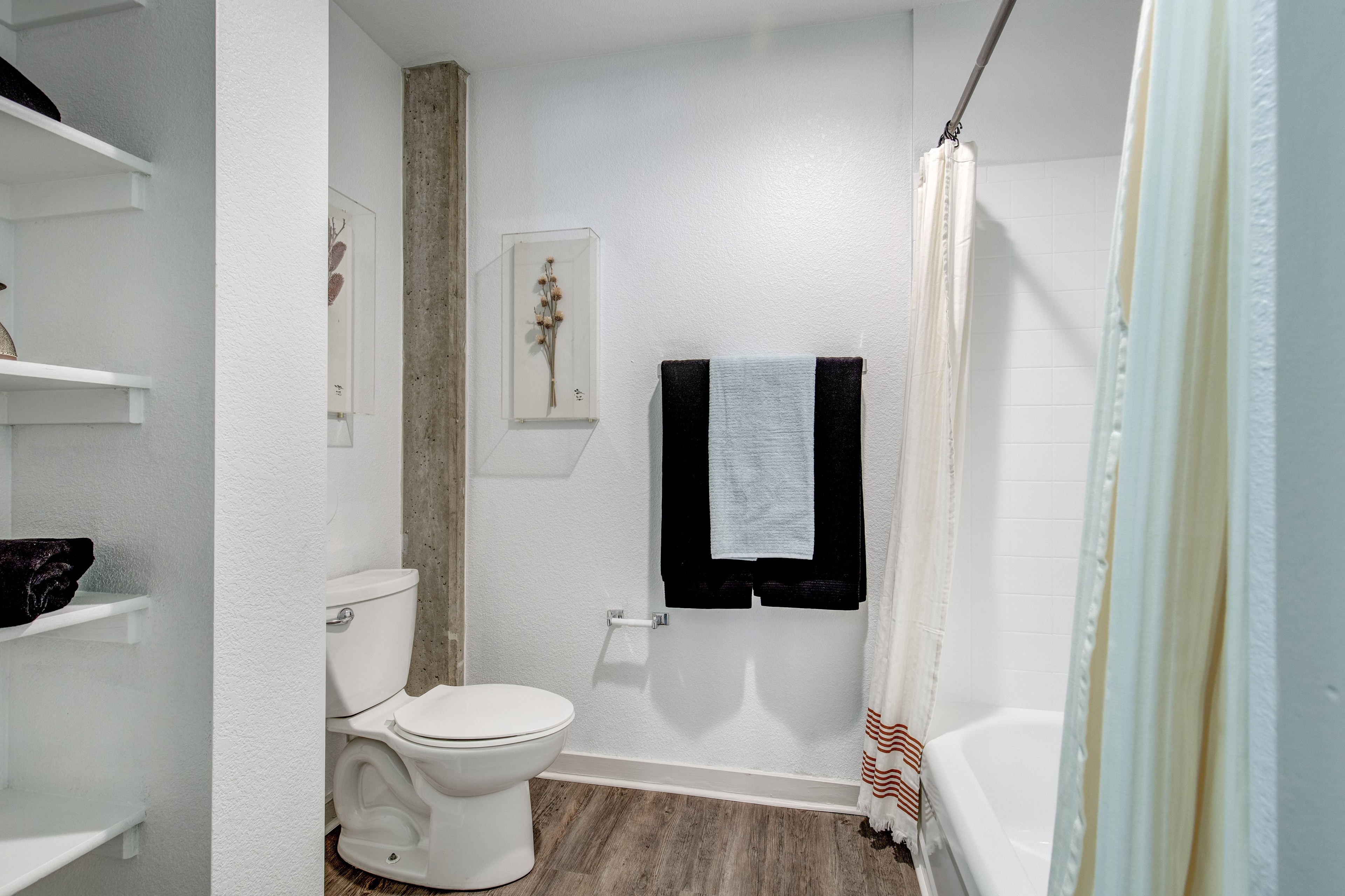 Cortland on Blake photo