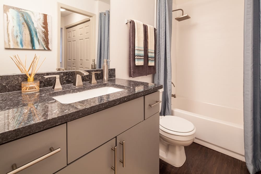 Cortland Cotswold photo