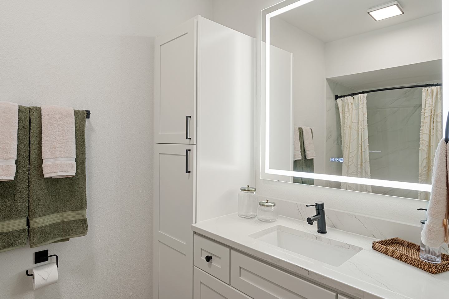 Cortland River Oaks photo