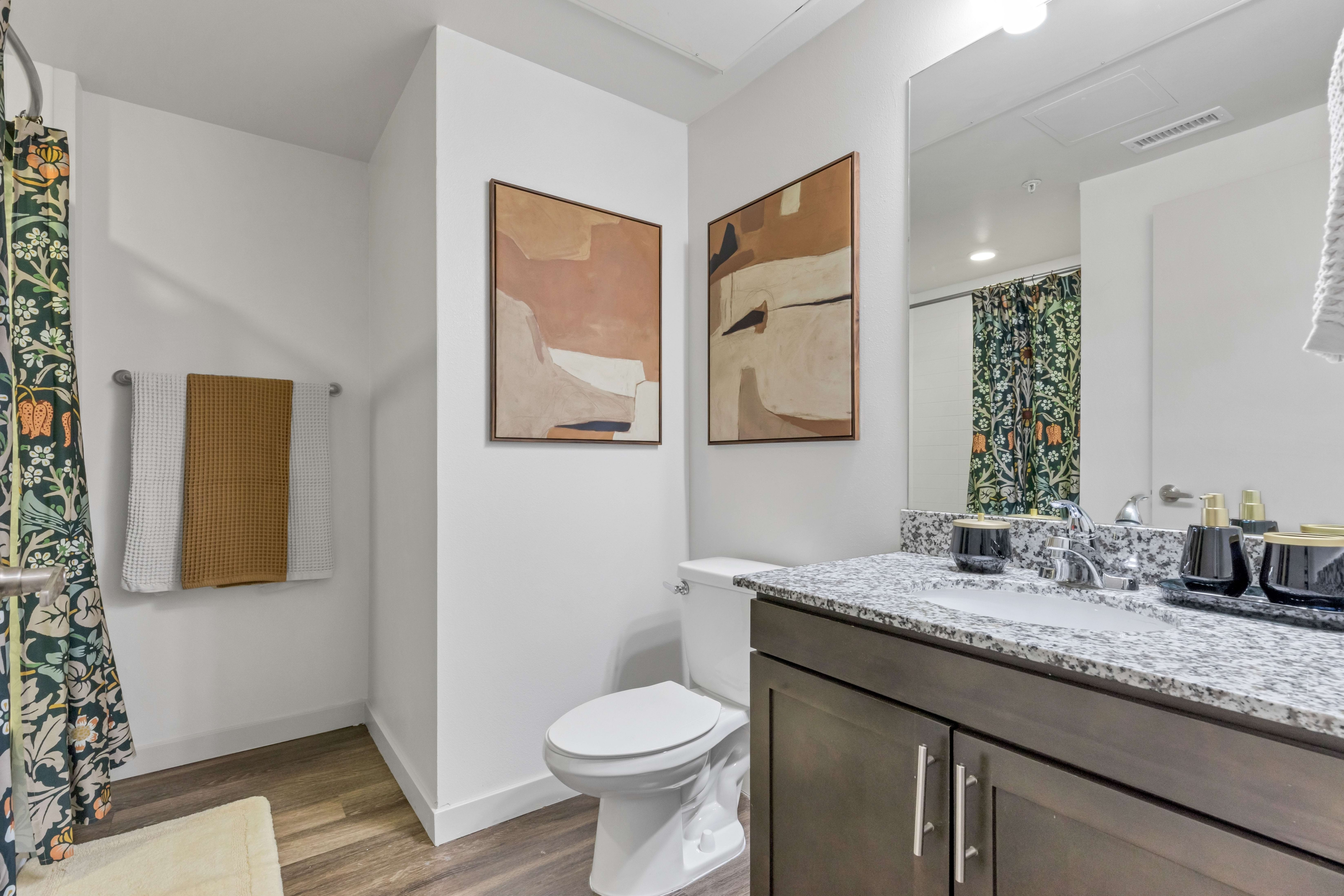 Cortland Alameda Station photo