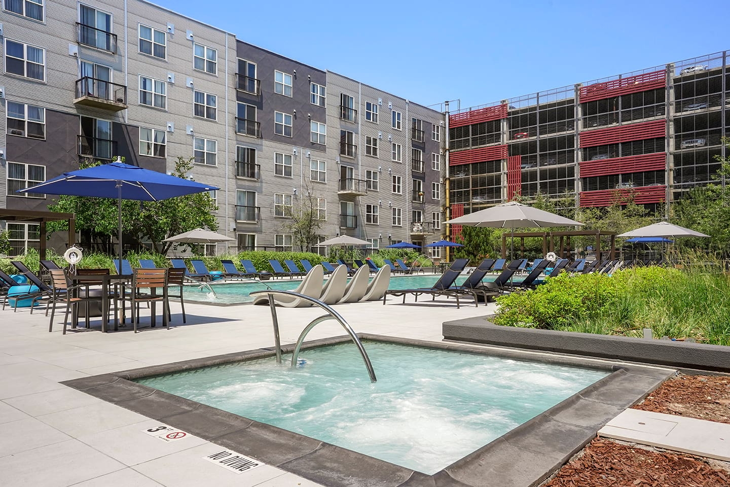 Cortland on Blake photo