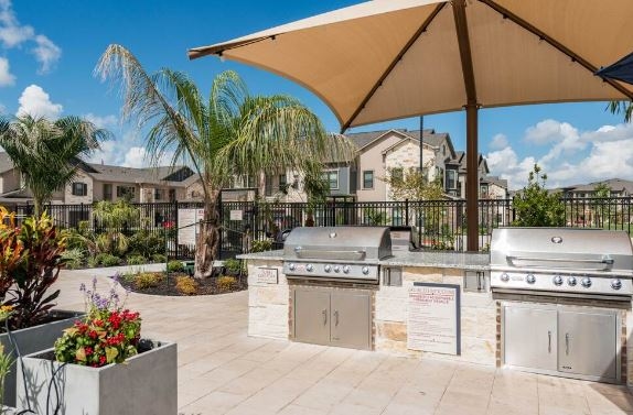 Cortland Luxe Shadow Creek photo