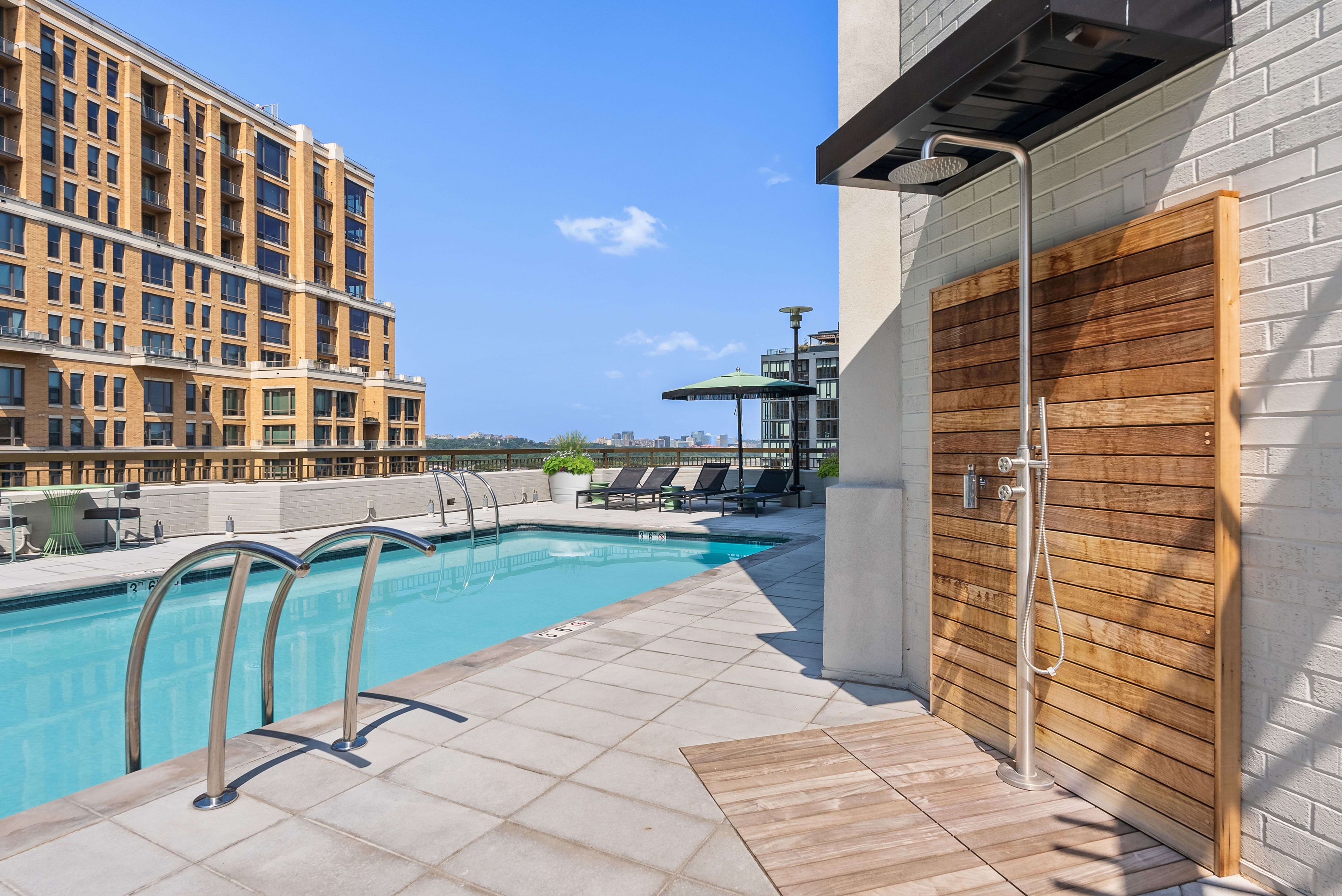 Cortland Pentagon City photo