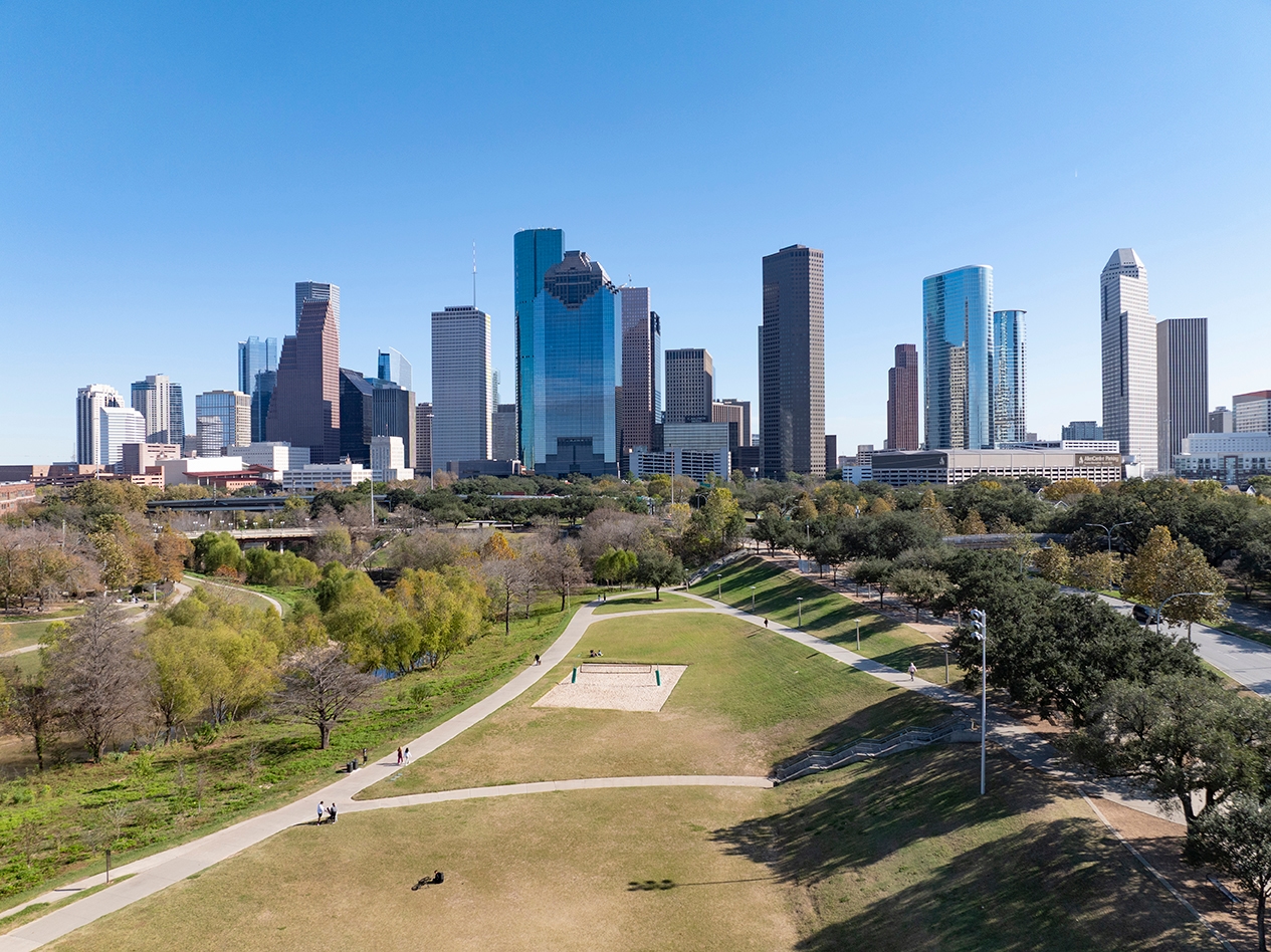 Cortland River Oaks photo