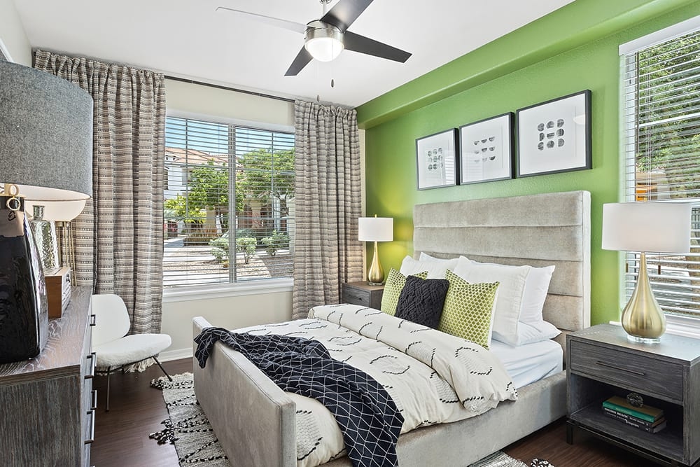 Cortland Mountain Vista photo