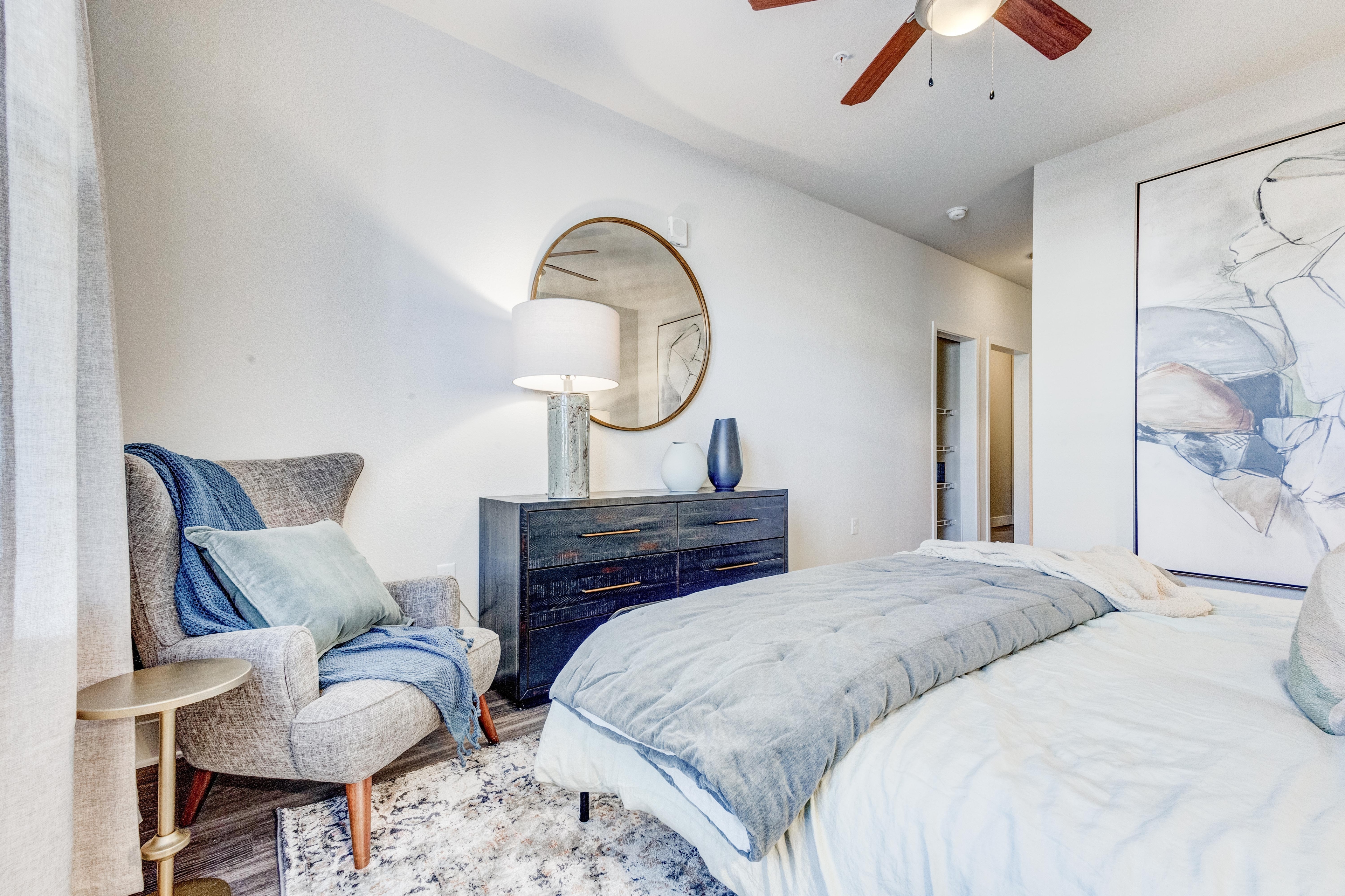 Cortland at 2534 photo