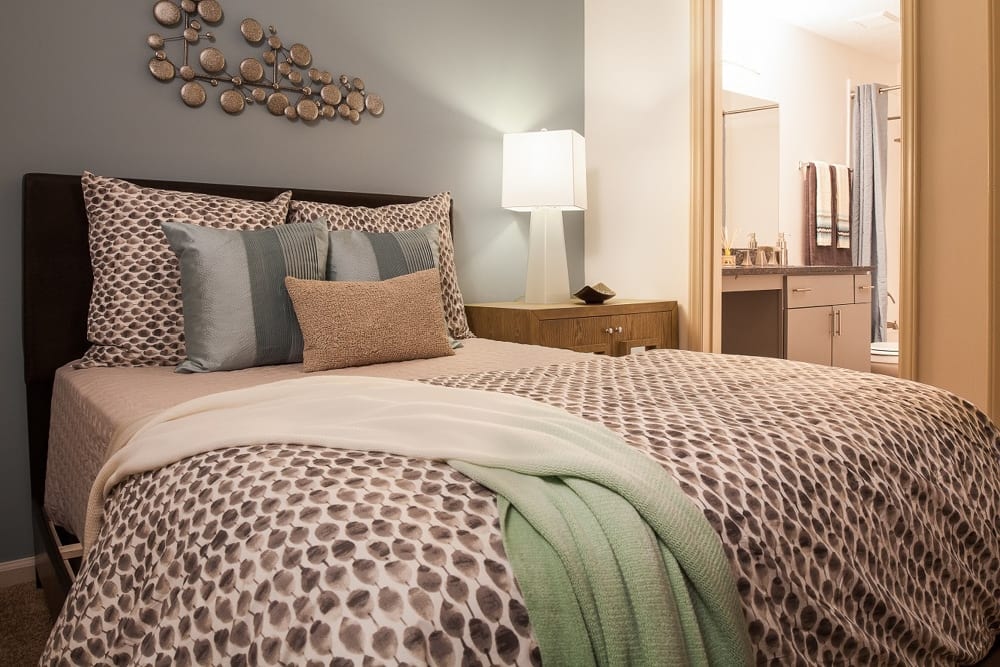 Cortland Cotswold photo