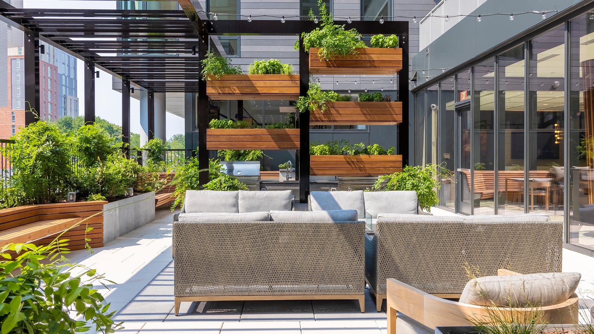 Cortland Rosslyn photo