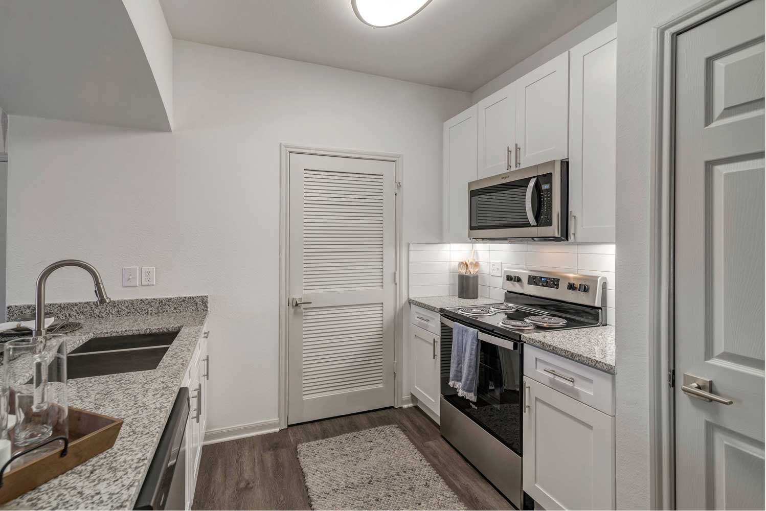 Cortland Ridglea photo