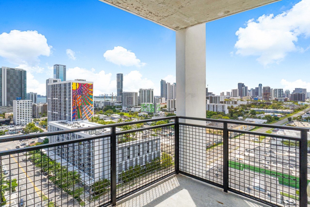 Cortland Midtown Miami photo