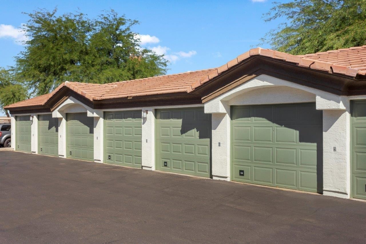 Cortland Desert Ridge photo