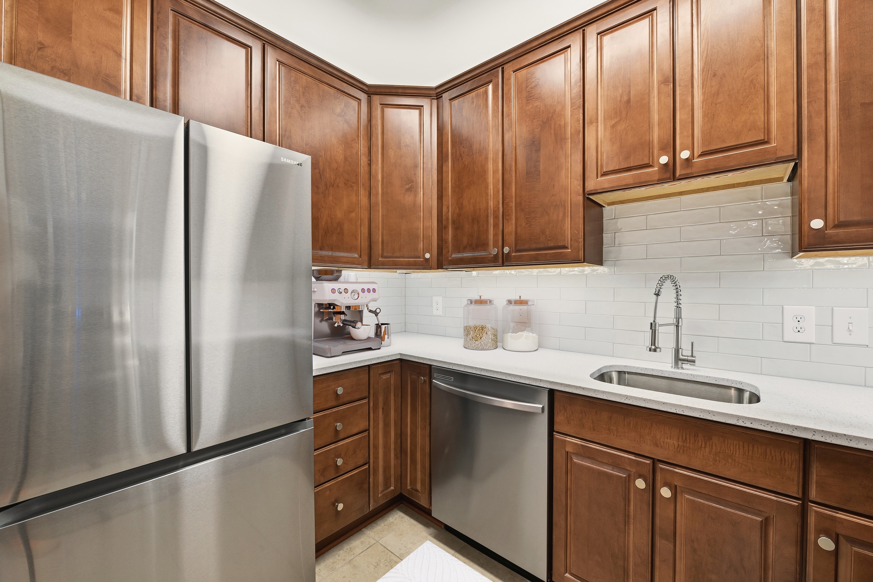 Cortland Alexandria photo