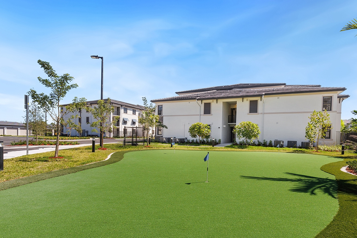 Cortland Royal Palm Beach photo