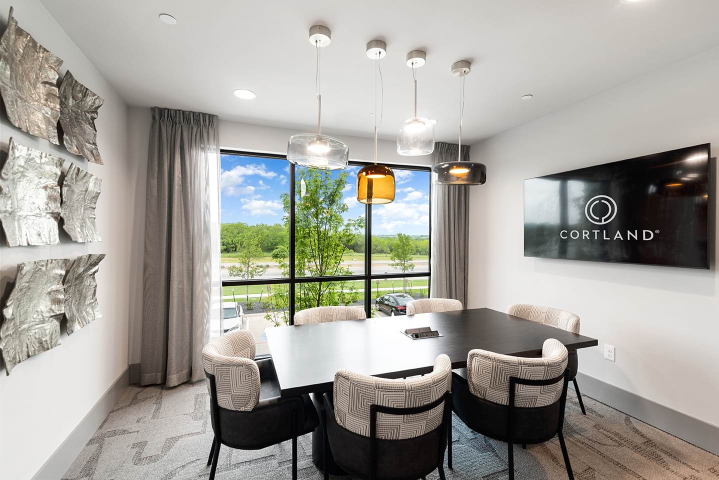 Cortland at Castle Hills photo