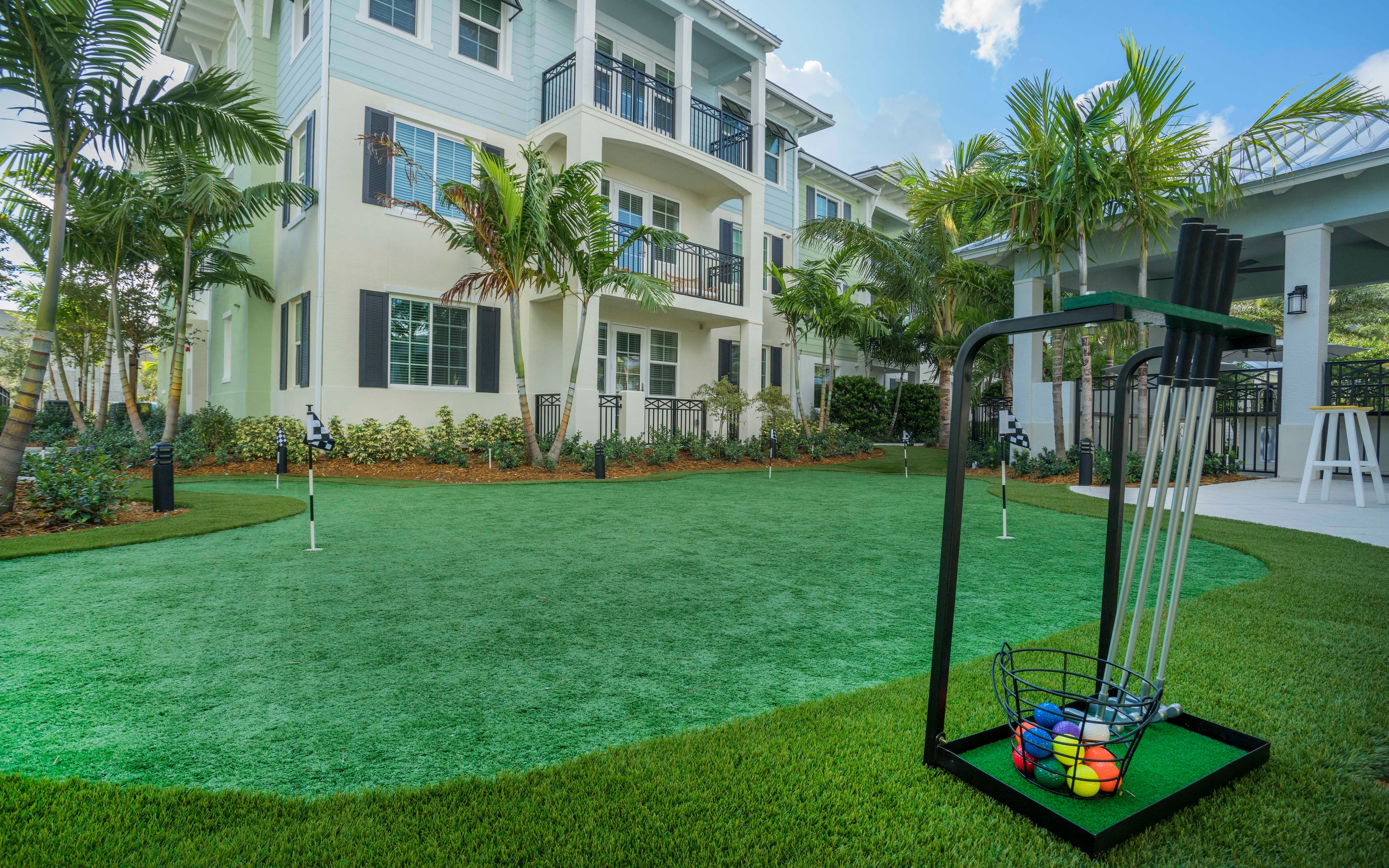 Cortland Delray Station photo