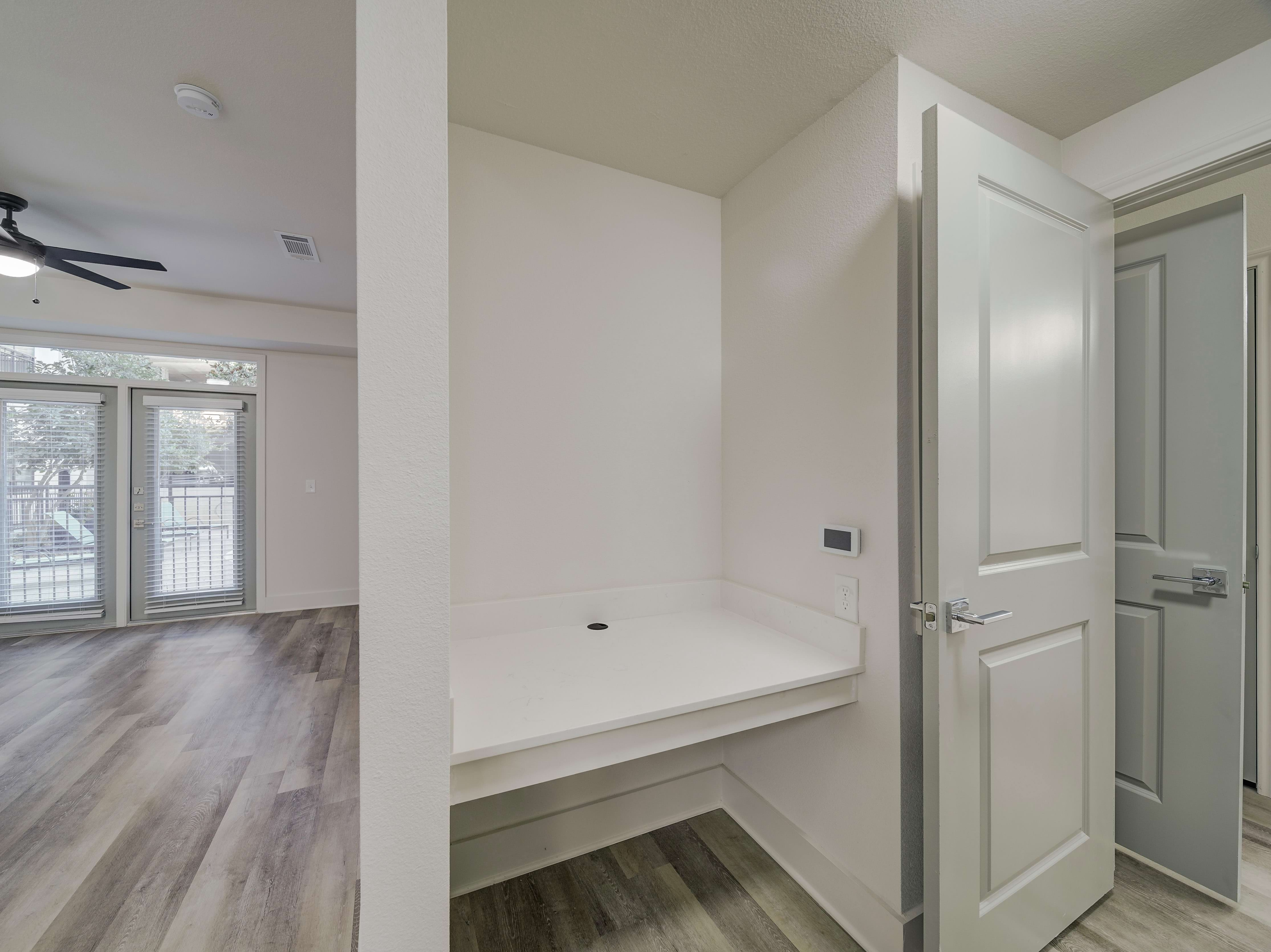 Cortland Addison Circle photo