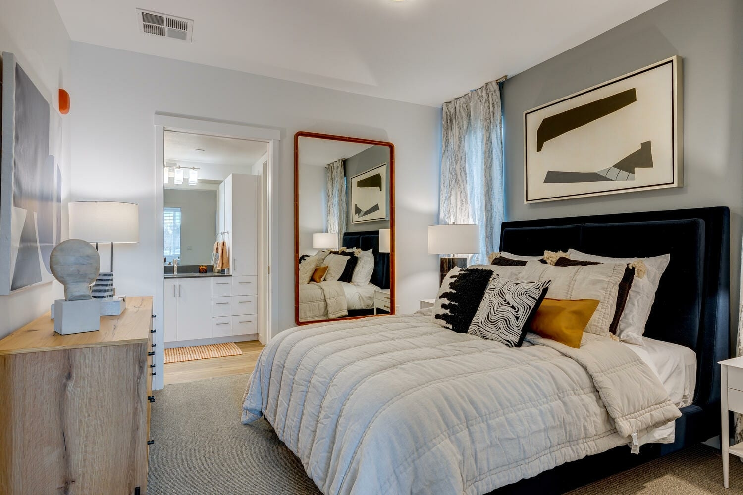 Cortland South Meridian photo