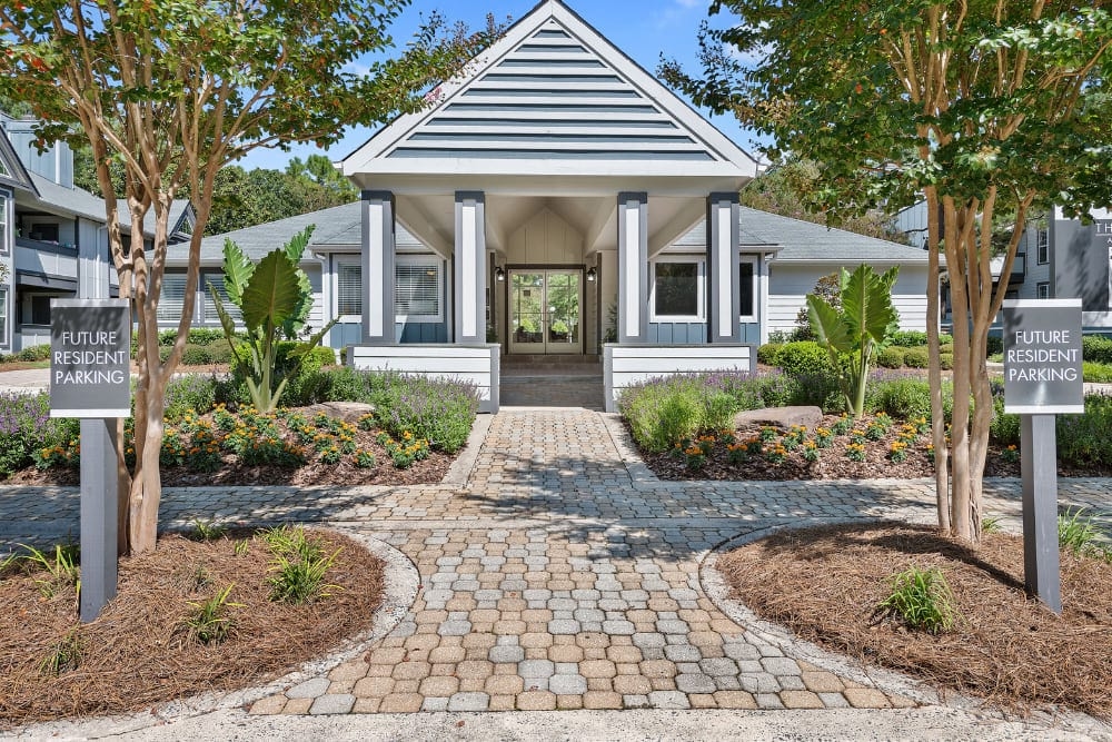 Cortland Cotswold photo