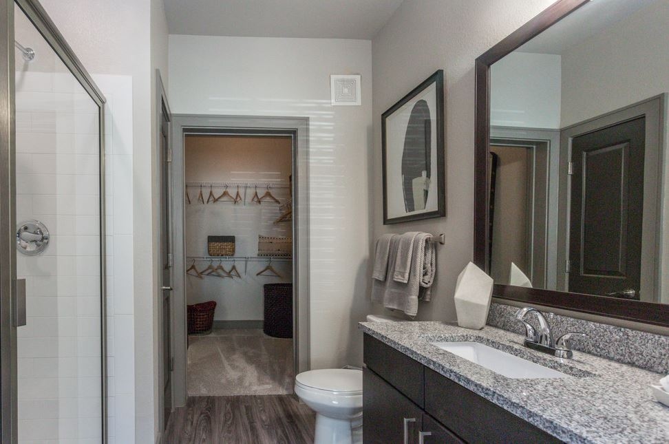 Cortland Luxe Shadow Creek photo