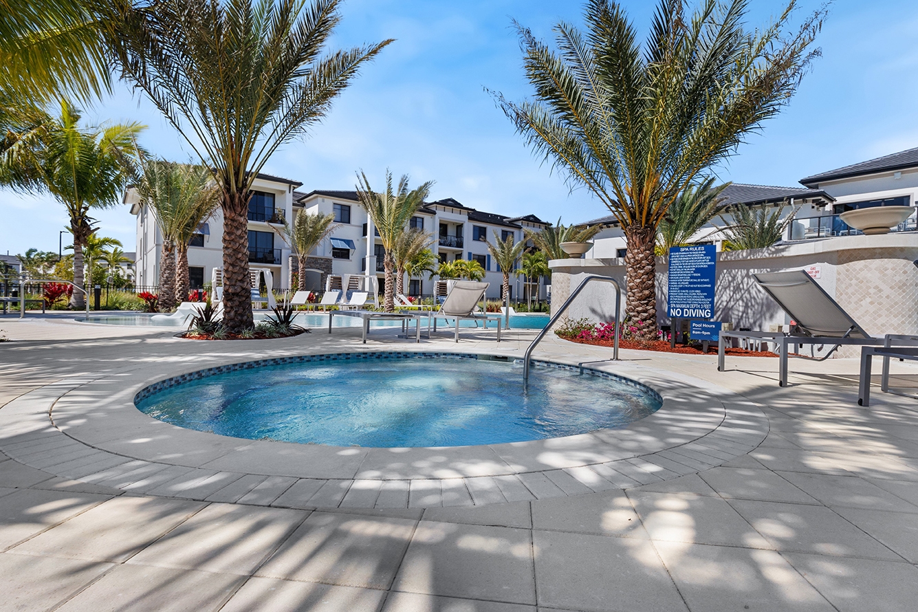 Cortland Royal Palm Beach photo