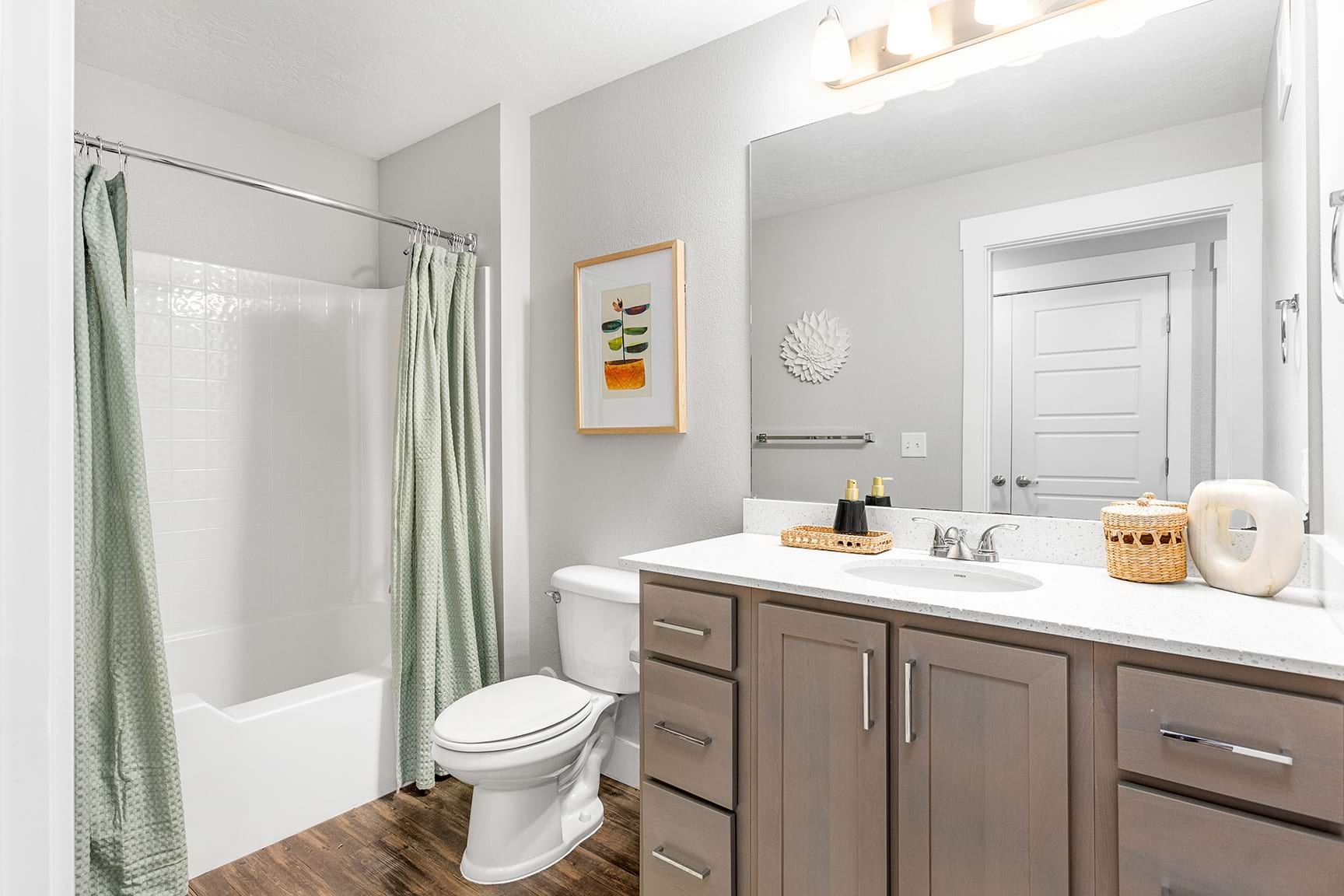 Cortland at Ten Mile photo