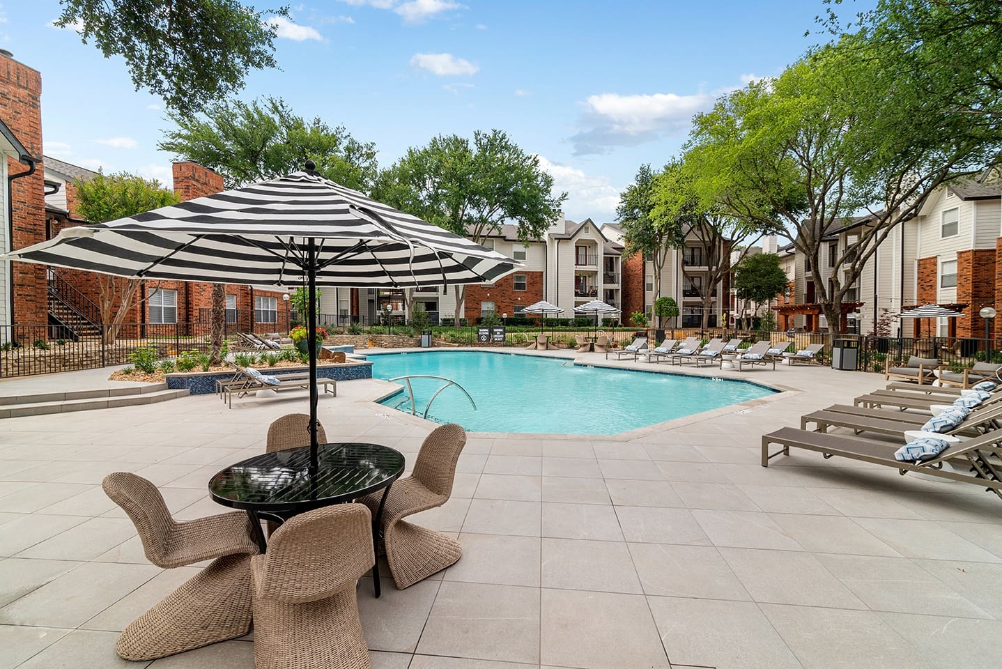 Huntington Glen photo