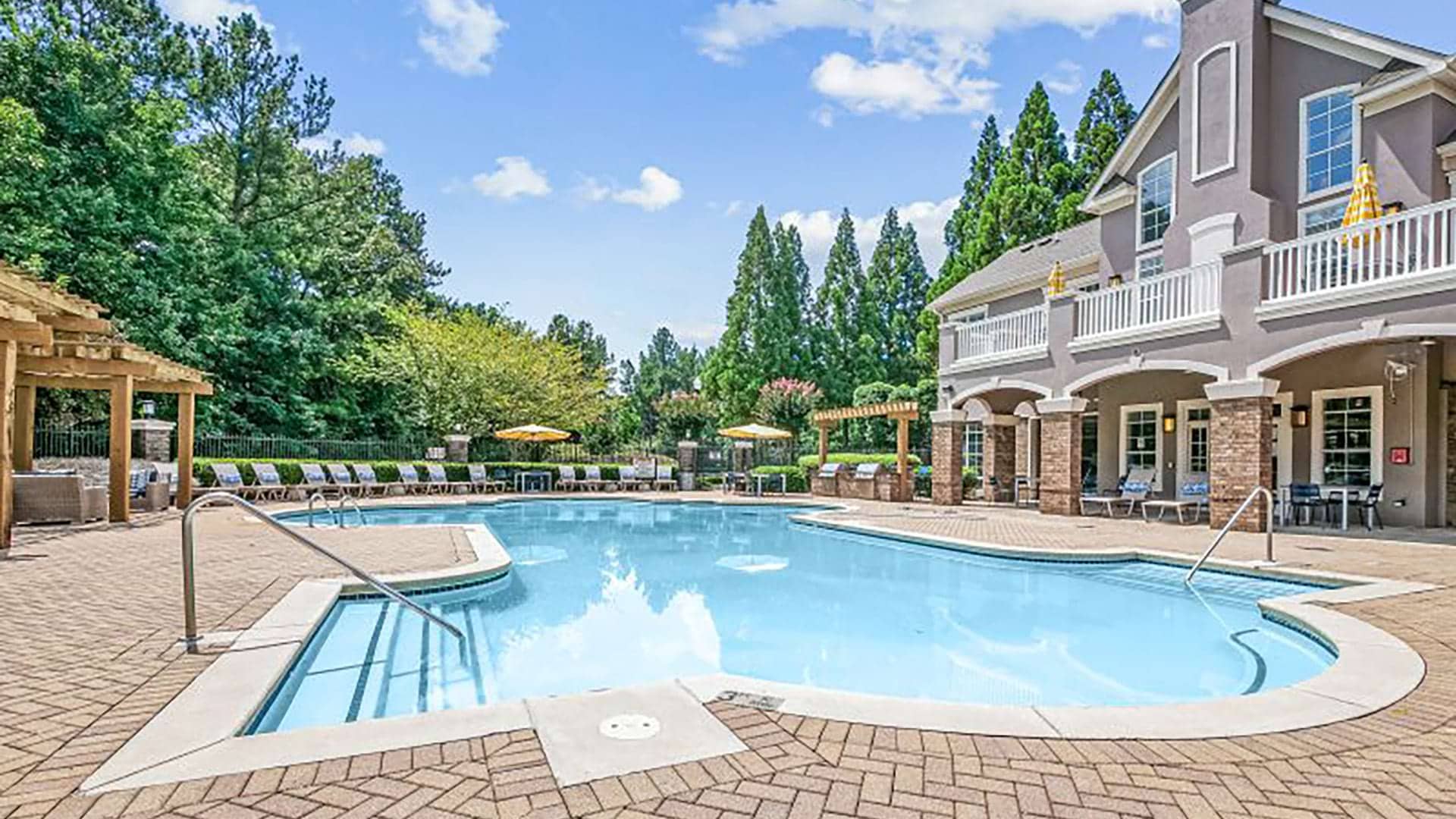 The Pointe at Stockbridge photo 8