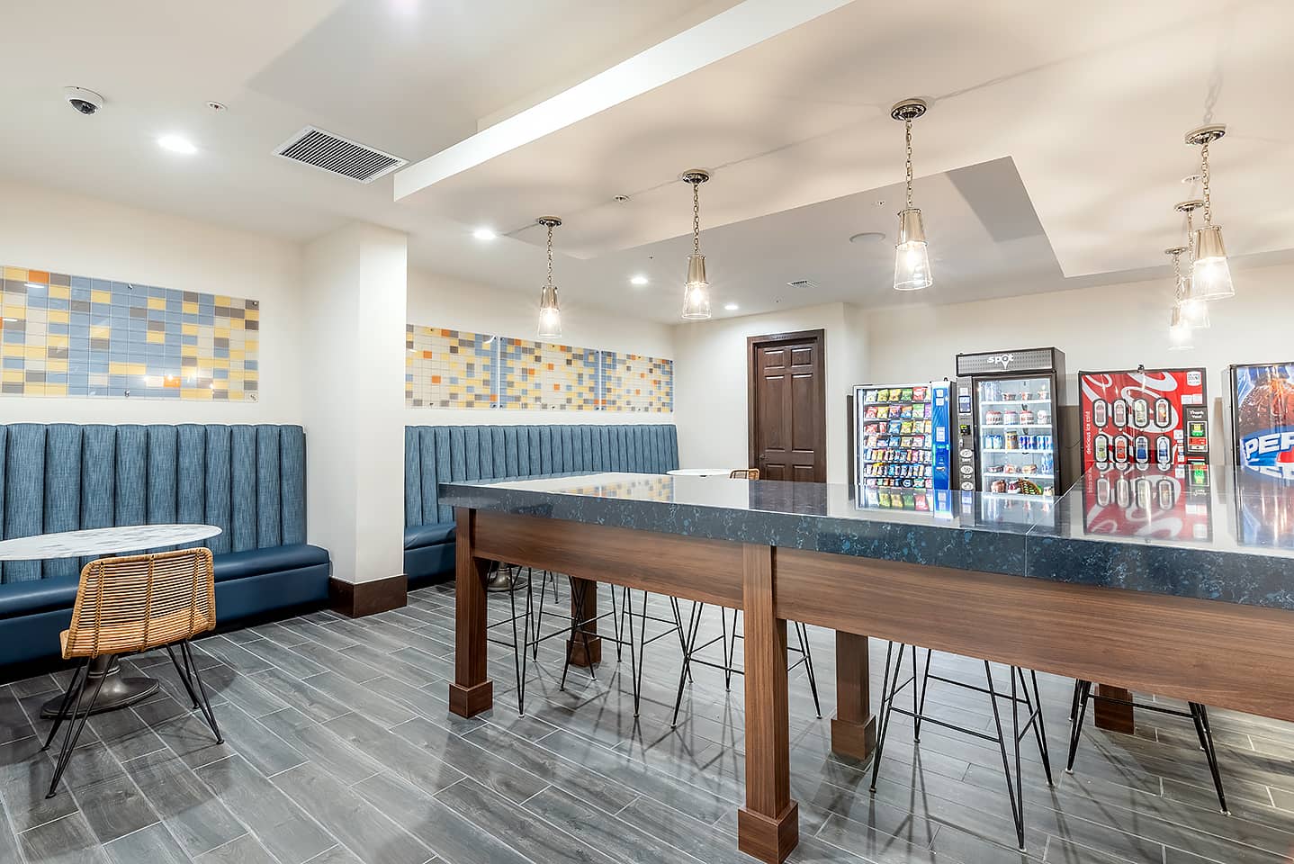 Cortland Portofino Place photo 38