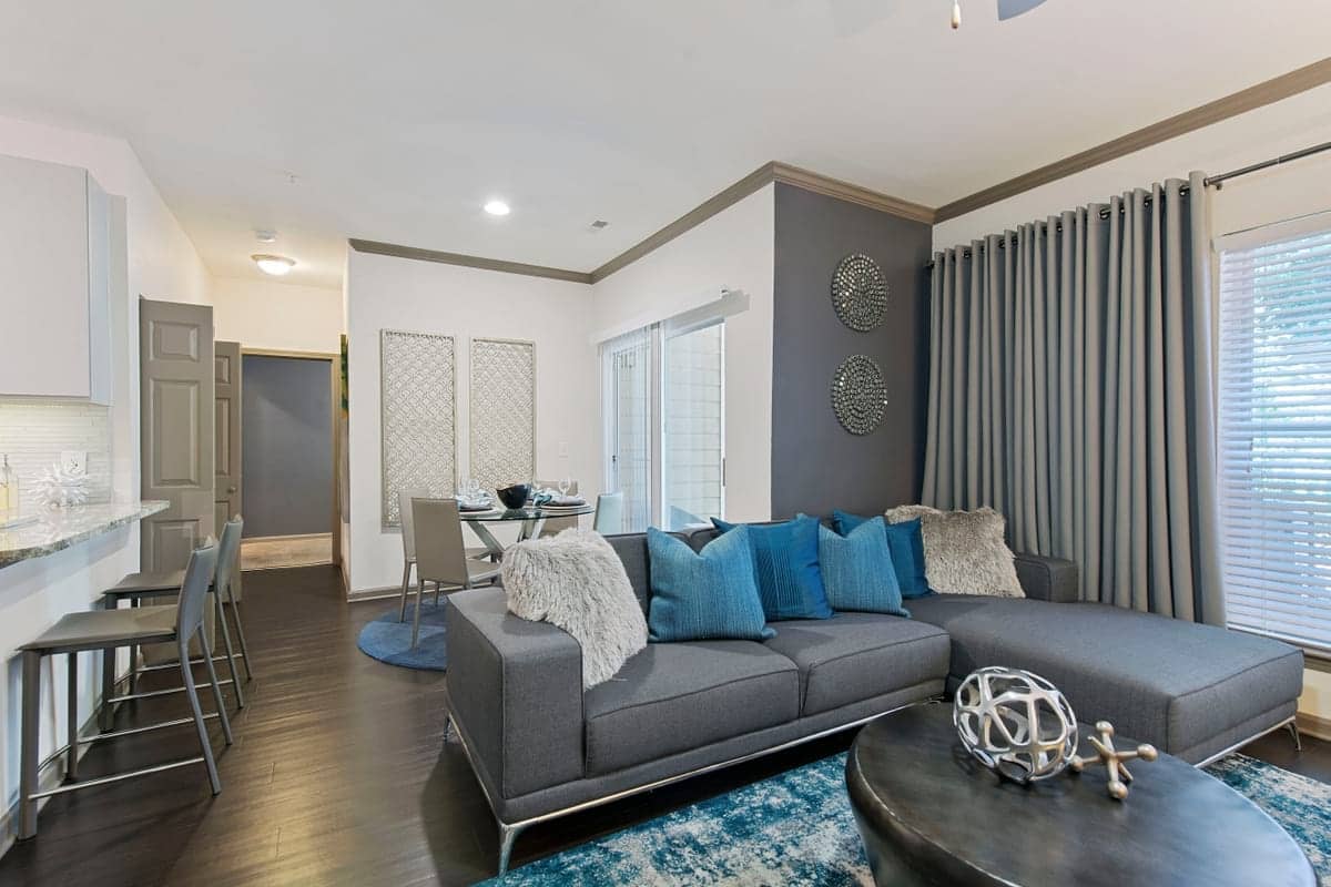 Cortland Seventy Seven photo 10