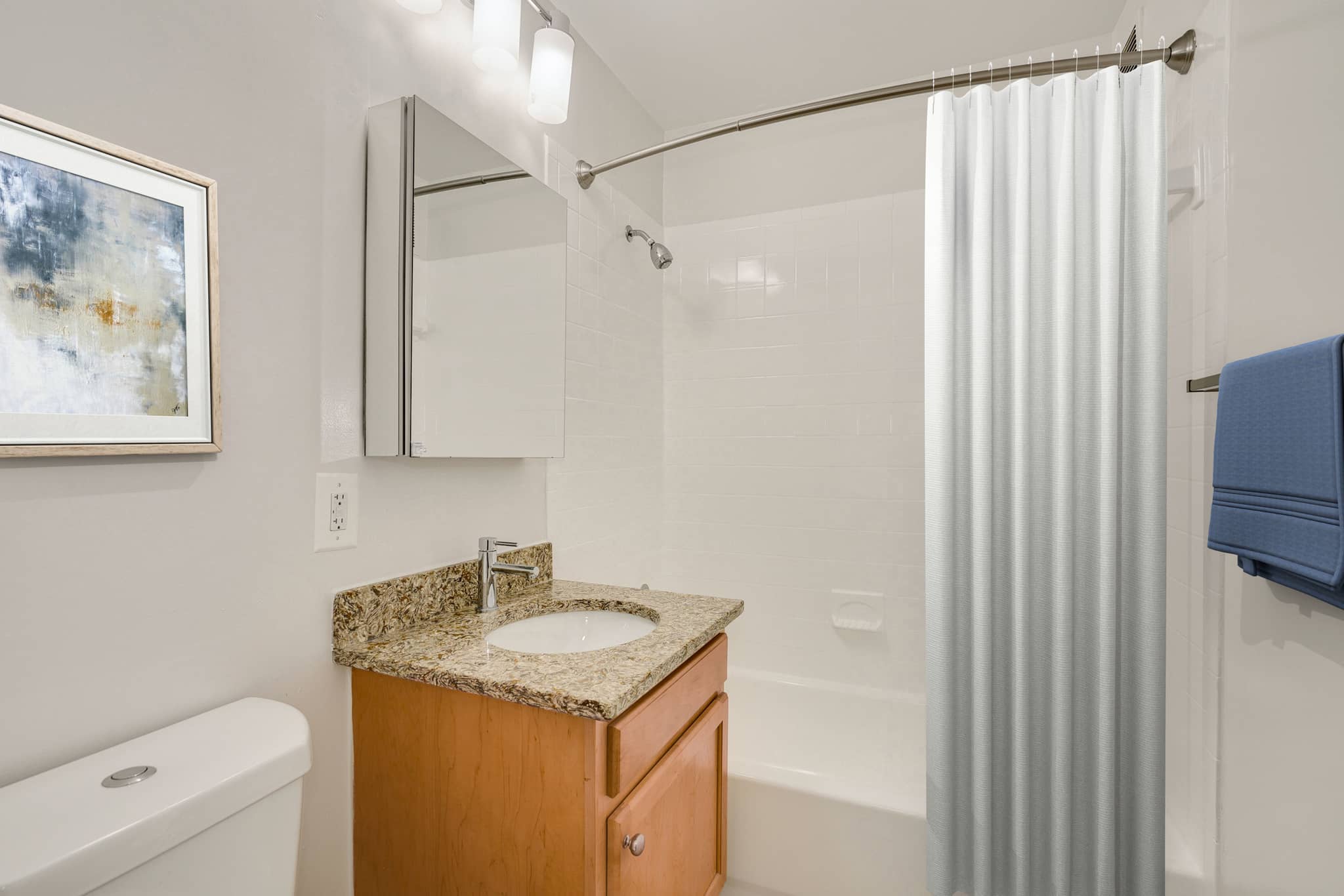 Cortland on Pike photo 7