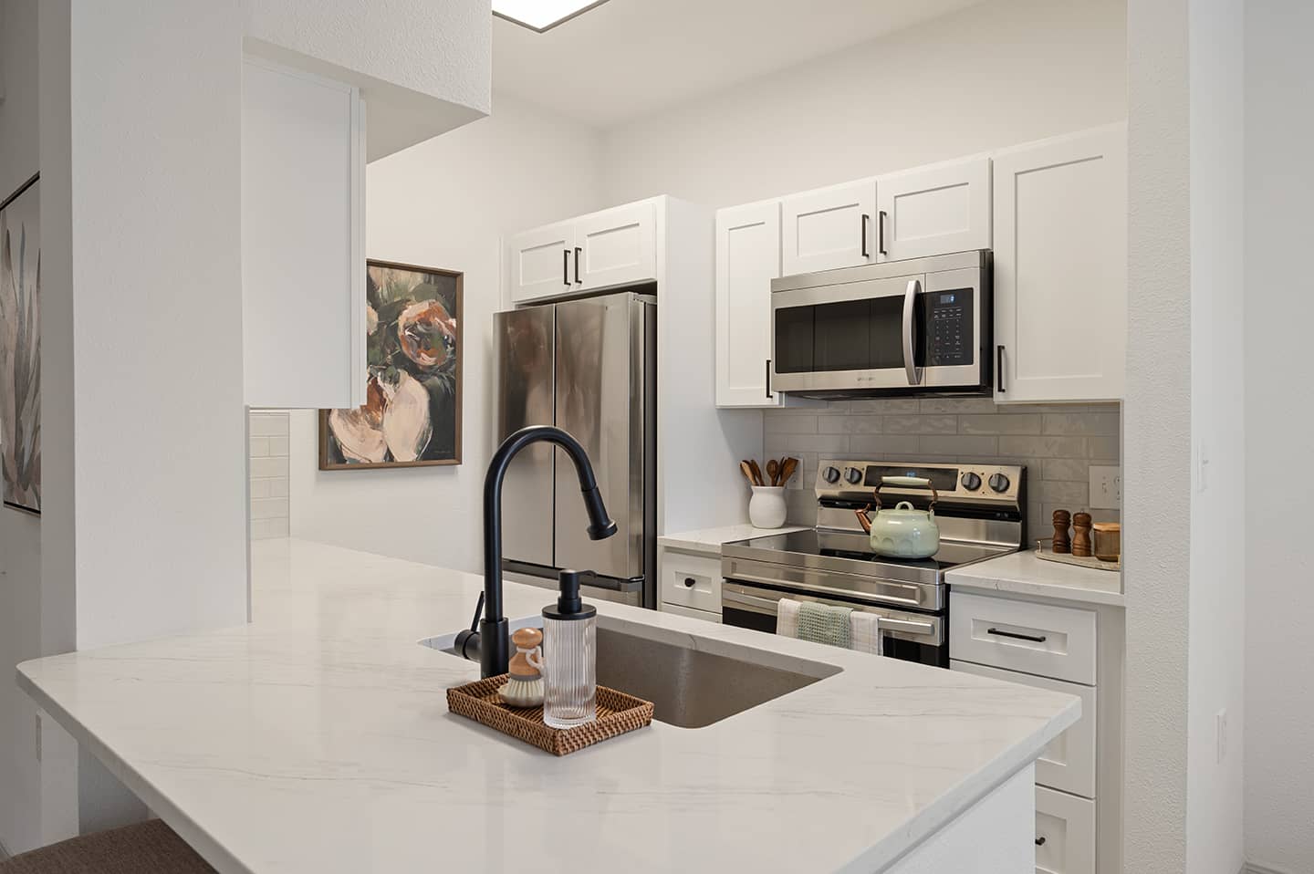 Cortland River Oaks photo 1