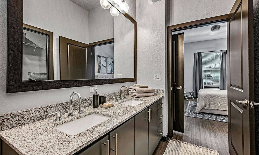 Cortland Santos Flats photo 11