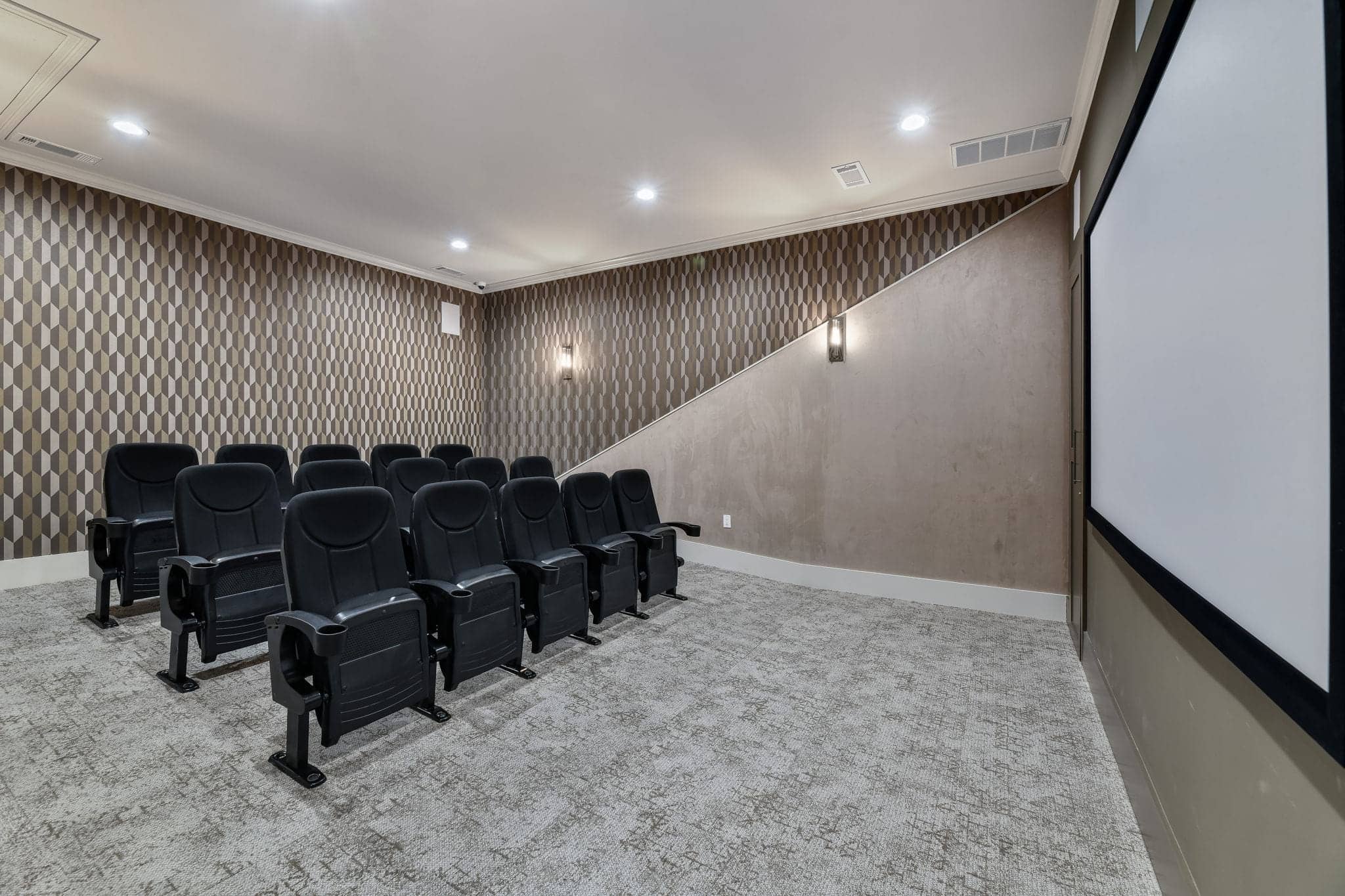 Cortland Prairie Creek photo 28